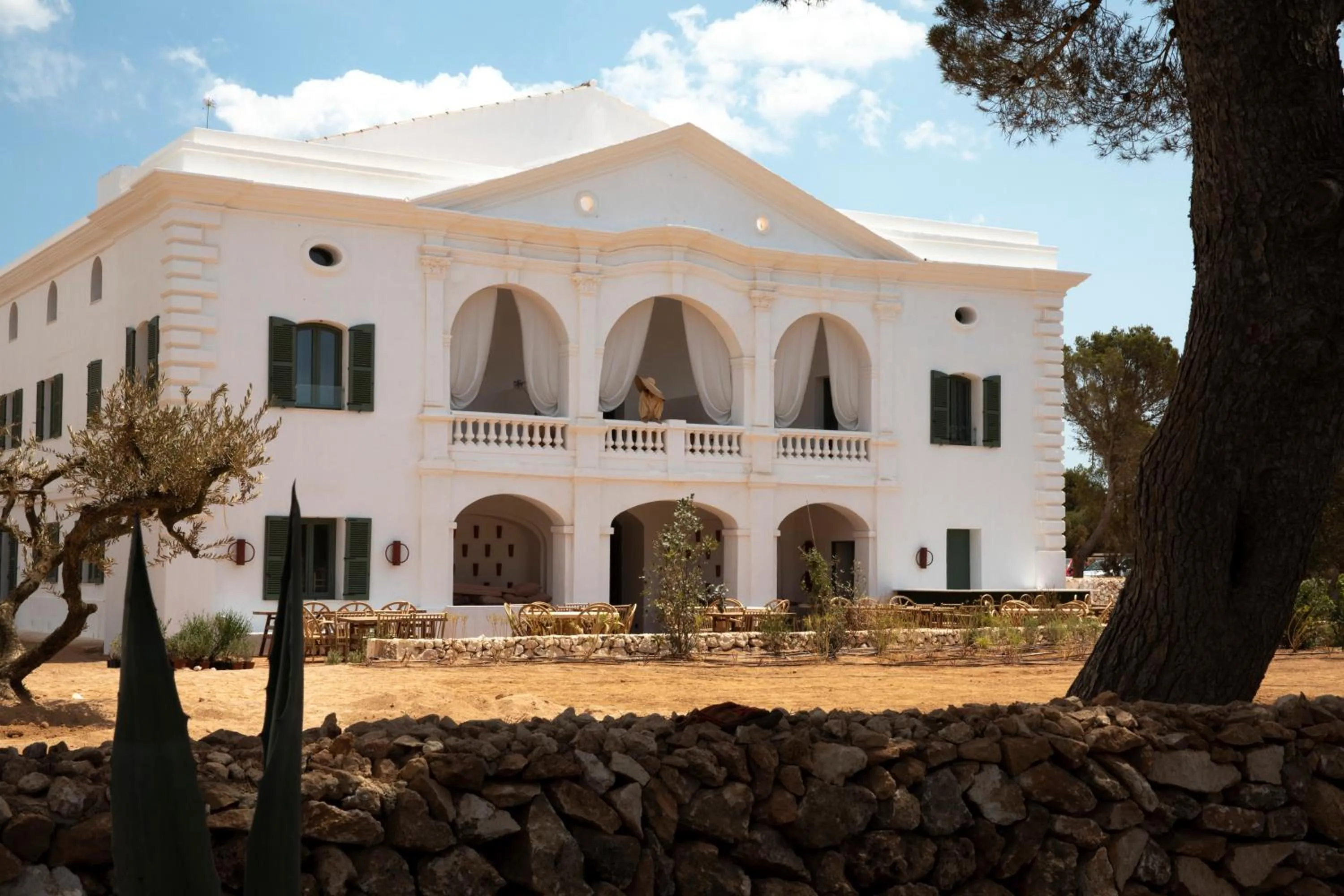 Property building in Menorca Experimental