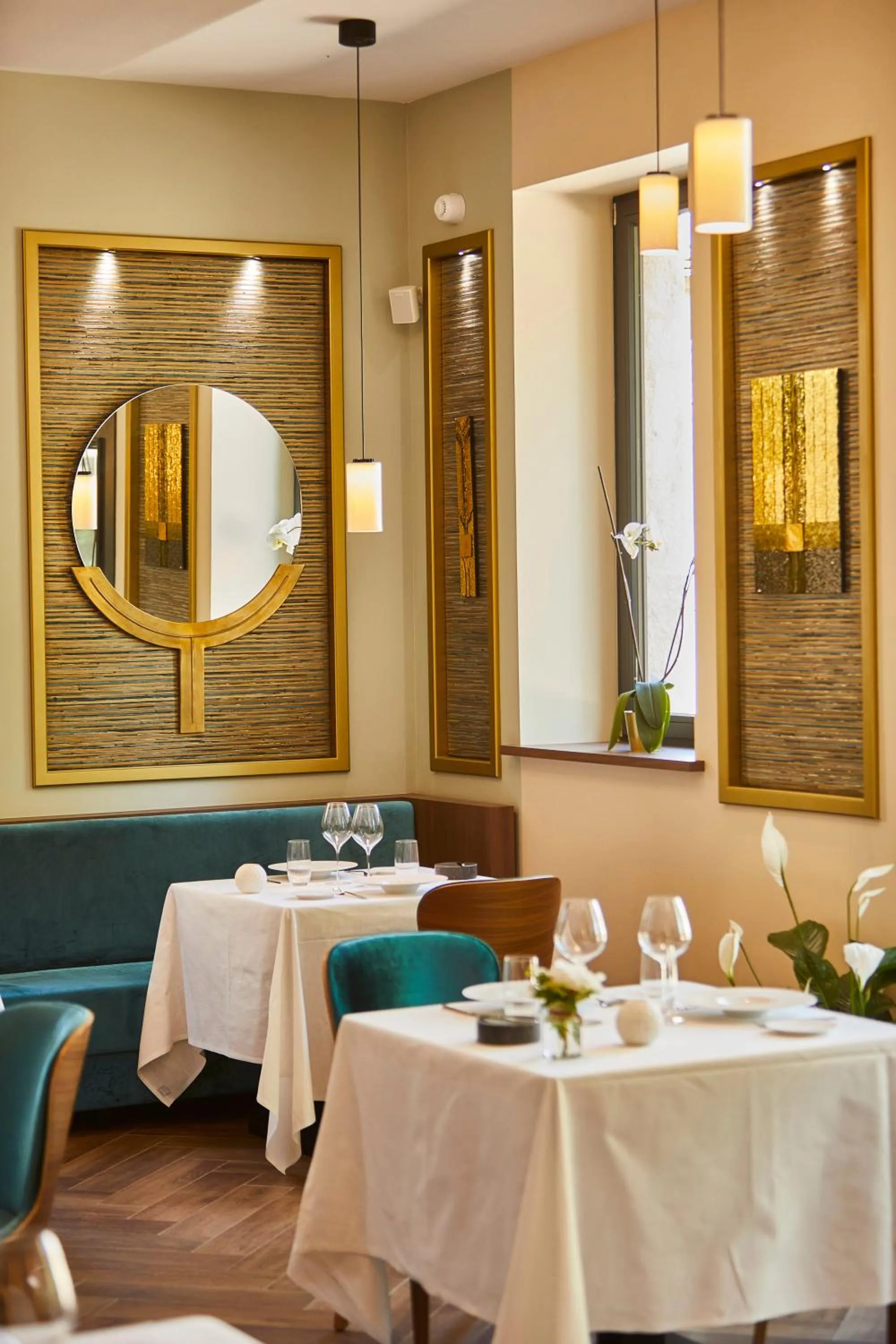 Restaurant/places to eat in Olivier Leflaive Hôtel Restaurants