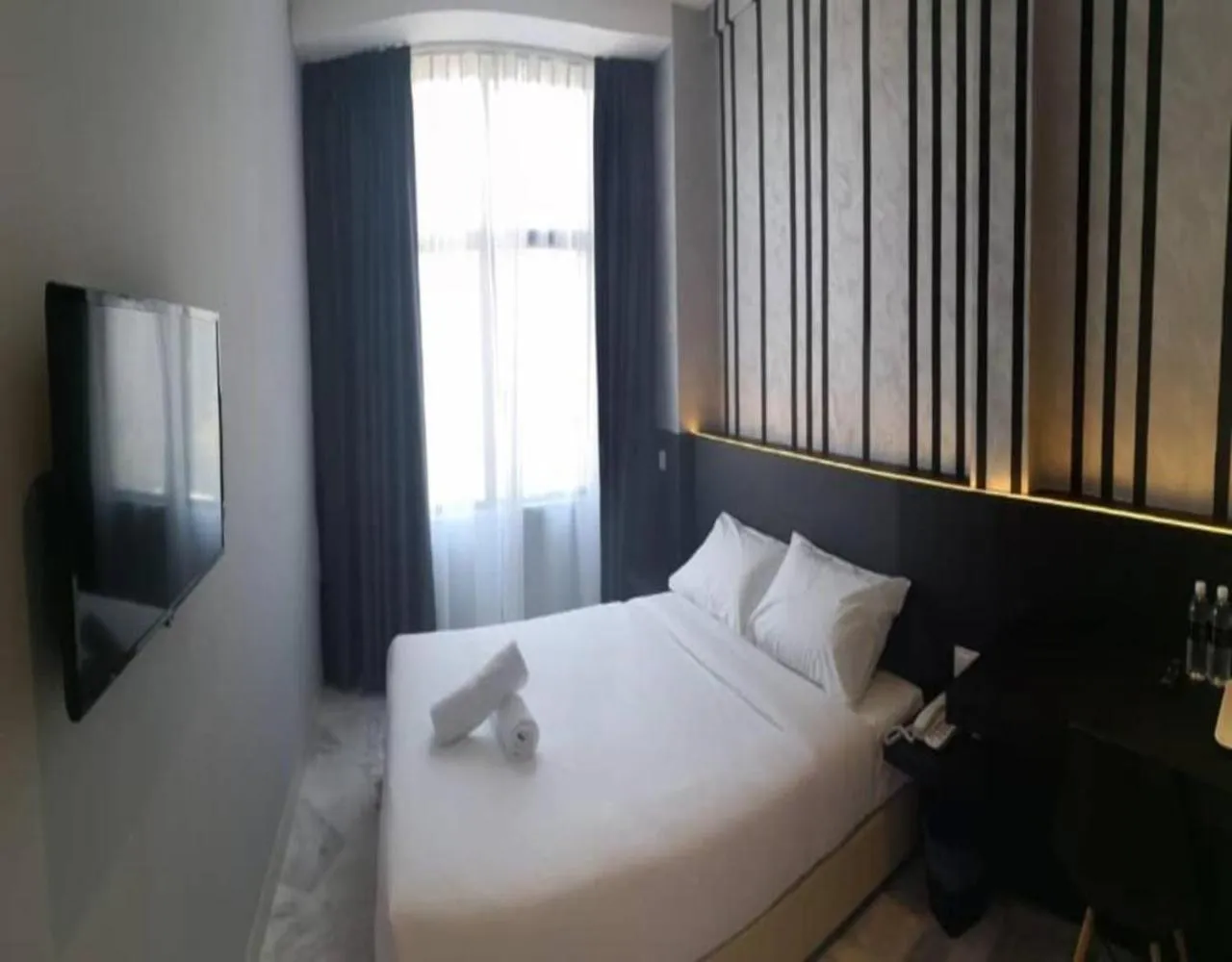 Bedroom, Bed in Suite Dreamz Hotel Banting