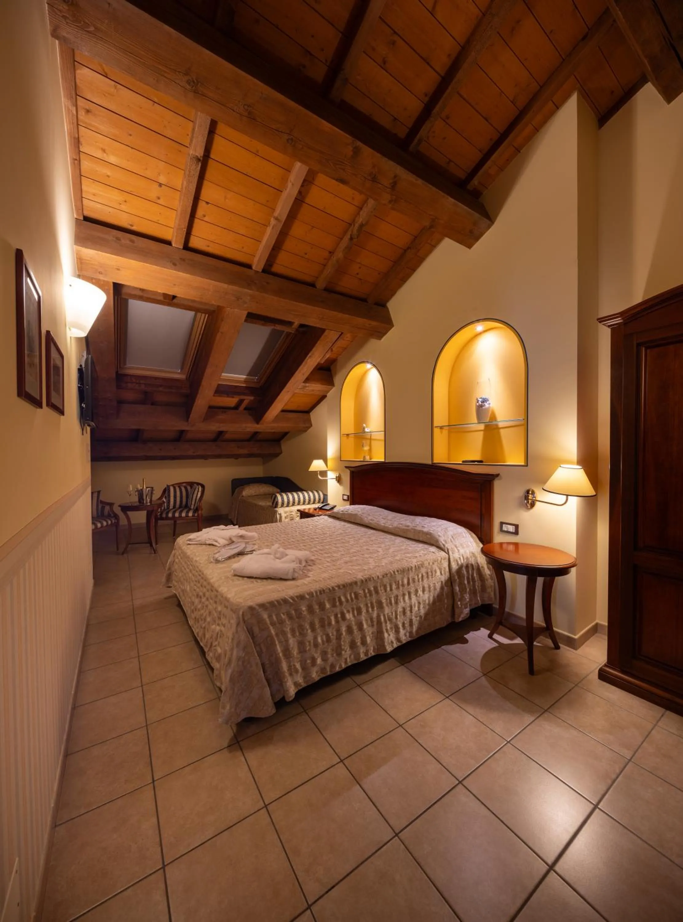 Bed in Locanda La Comacina