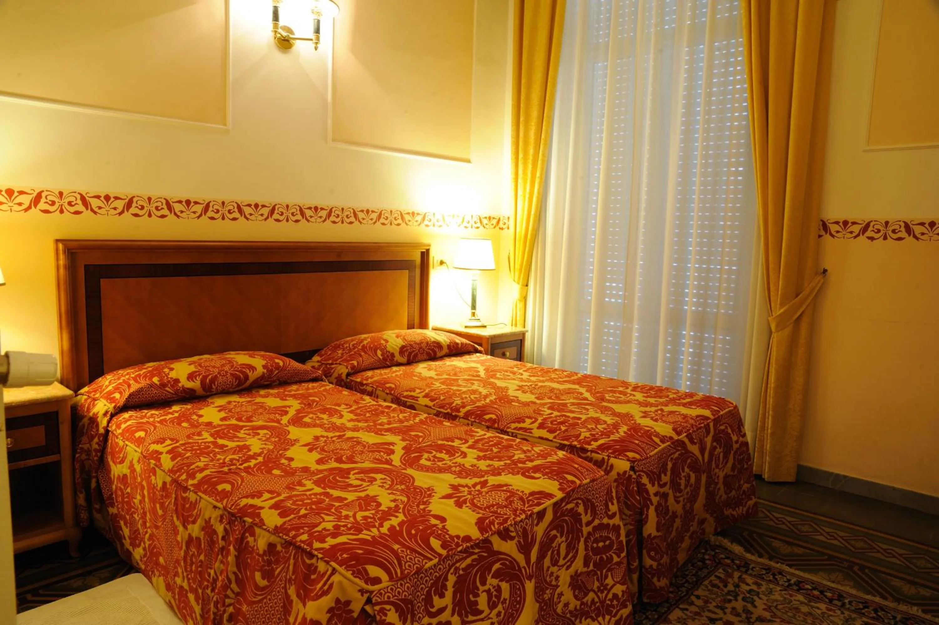 Photo of the whole room, Bed in Hotel Progresso