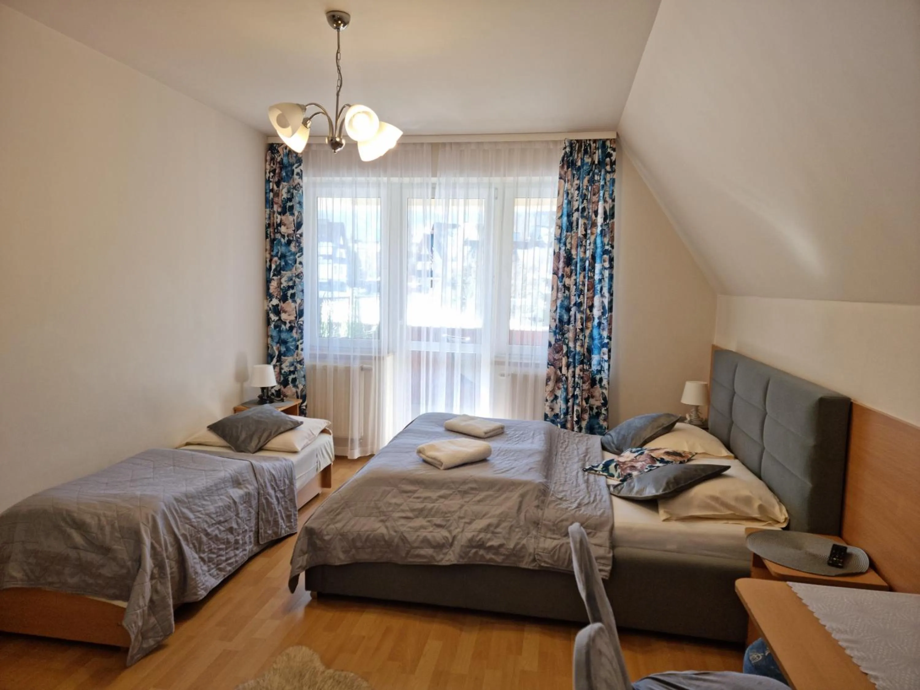 Bed in Villa Broniewskiego