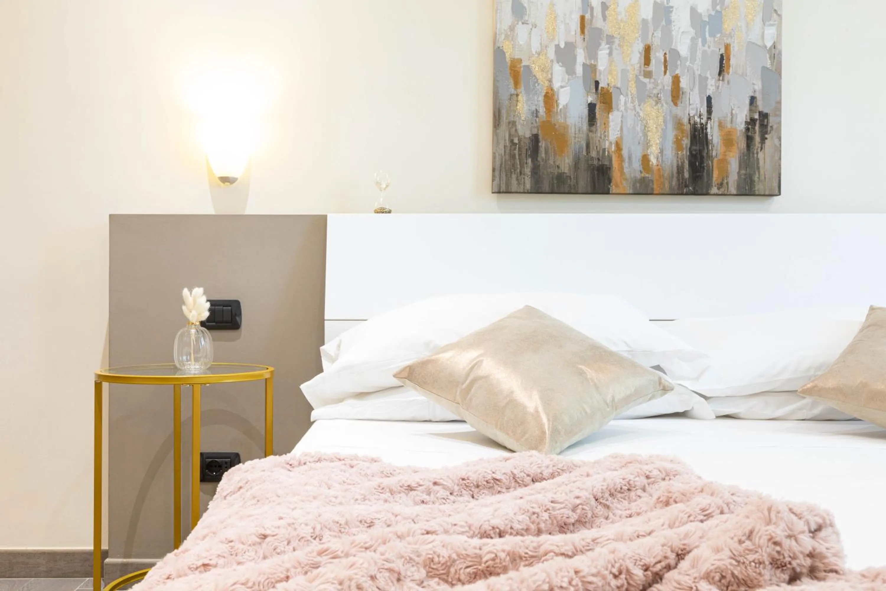 Bed in Cesar Vatican Rooms