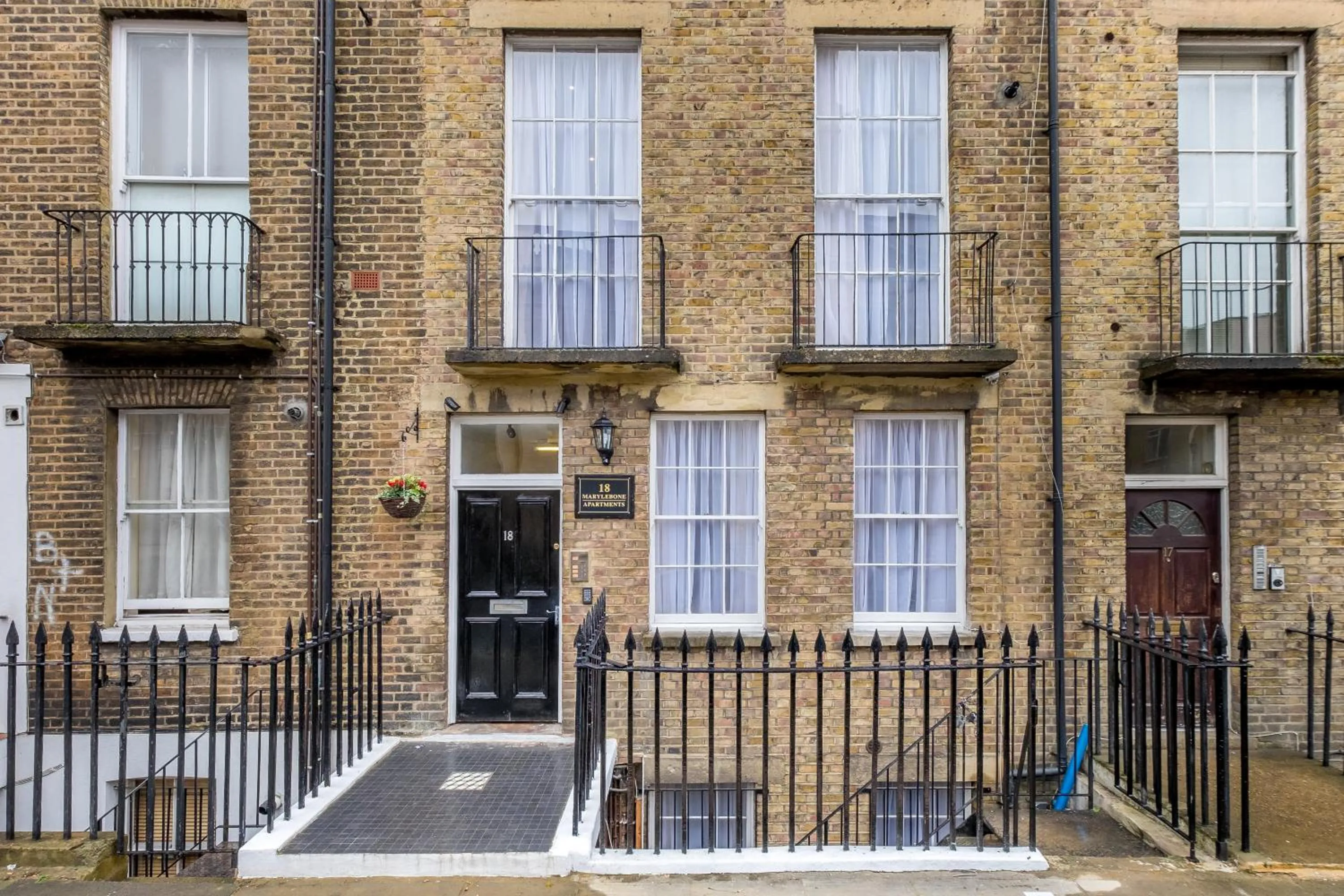Facade/entrance in Marylebone Apartments