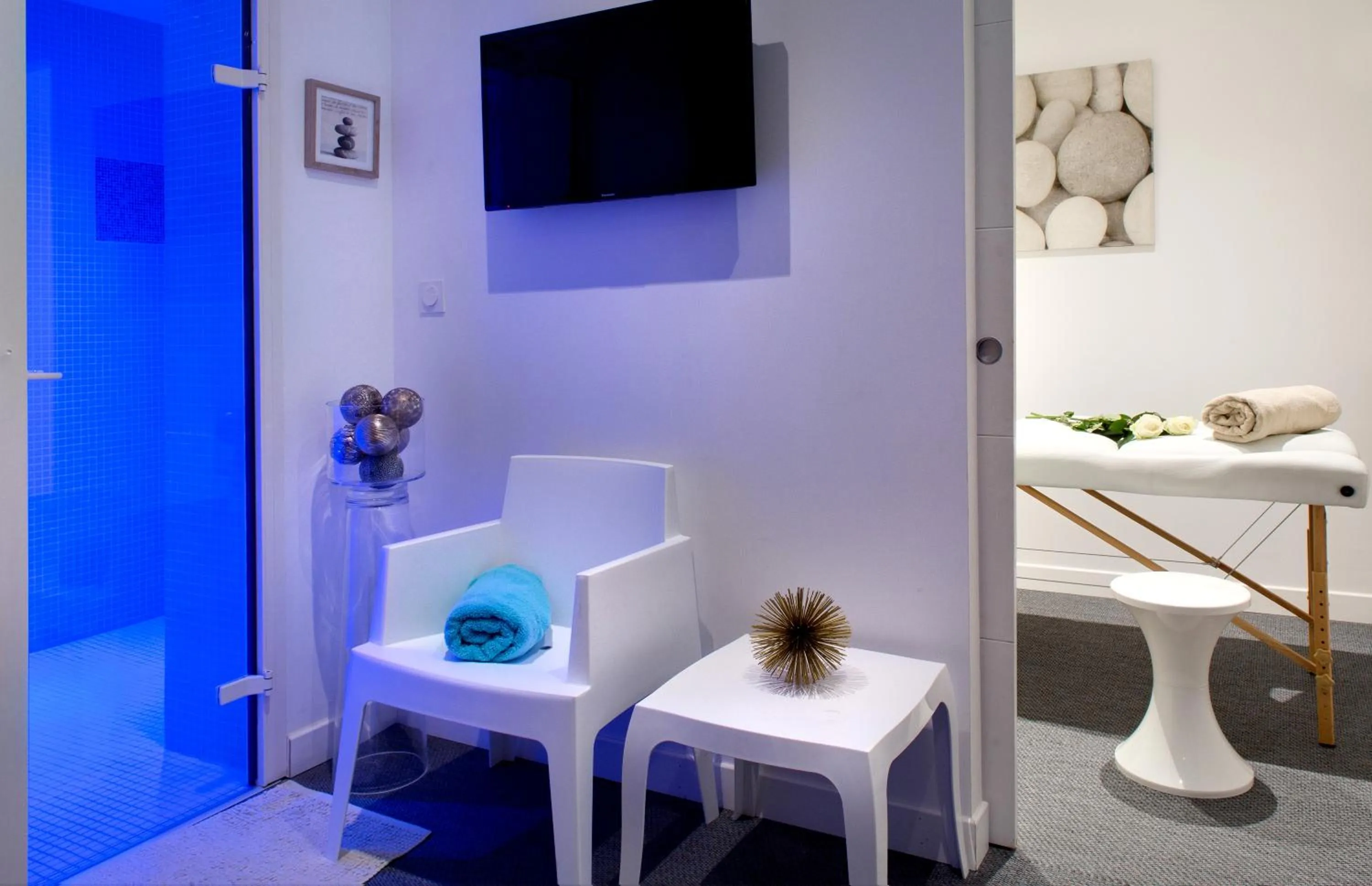 Massage in Le Madeloc Hôtel & Spa