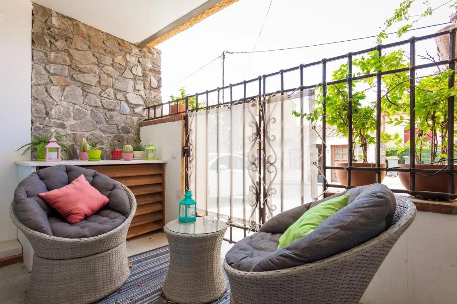 Double or Twin Room with Terrace - single occupancy - Disability Access in Hôtel & Spa Le Madeloc - Collioure Centre Double or Twin Room with Terrace - single occupancy - Disability Access in Hôtel & Spa Le Madeloc - Collioure Centre