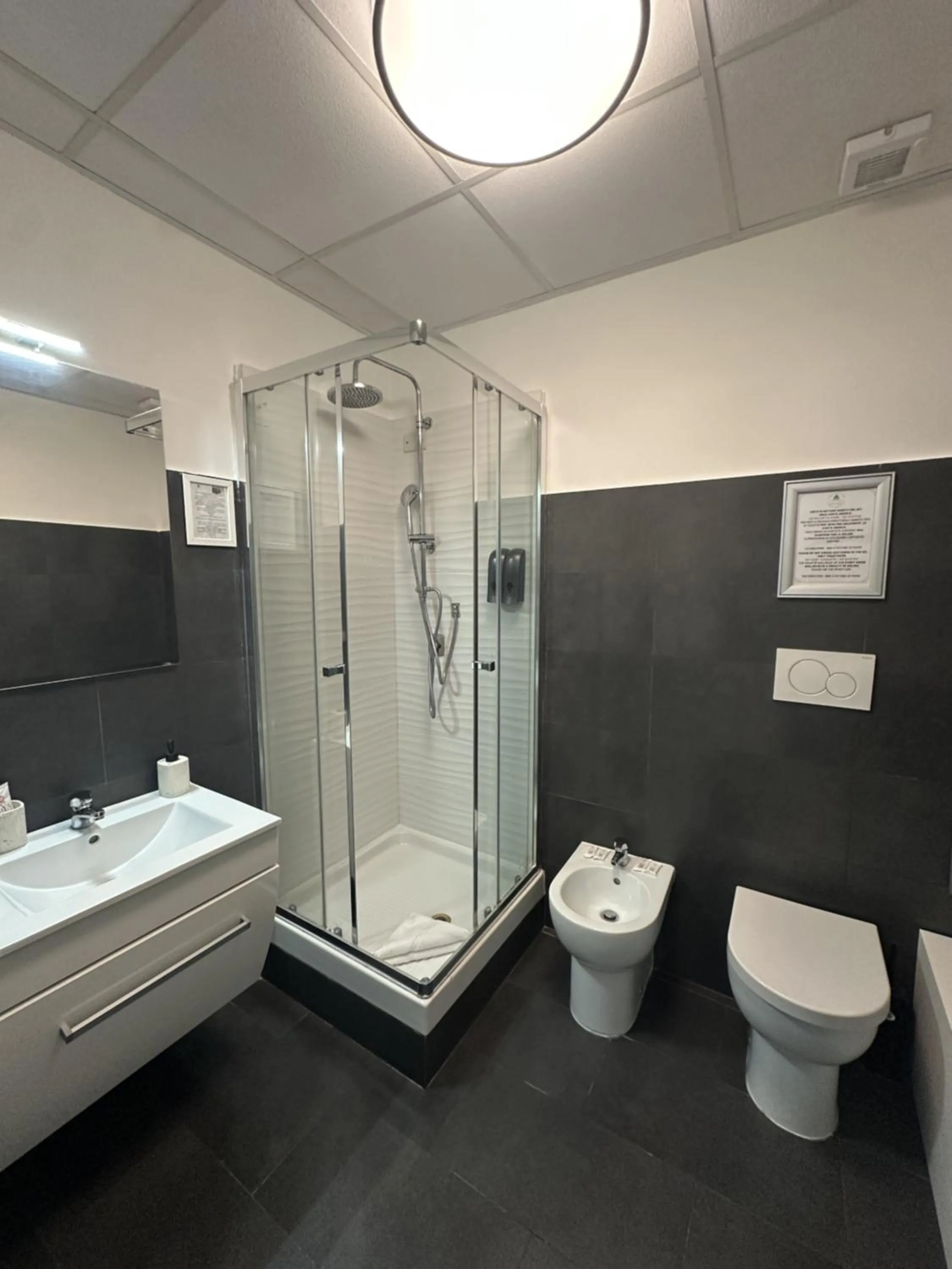 Bathroom in B&B A Picture of Rome