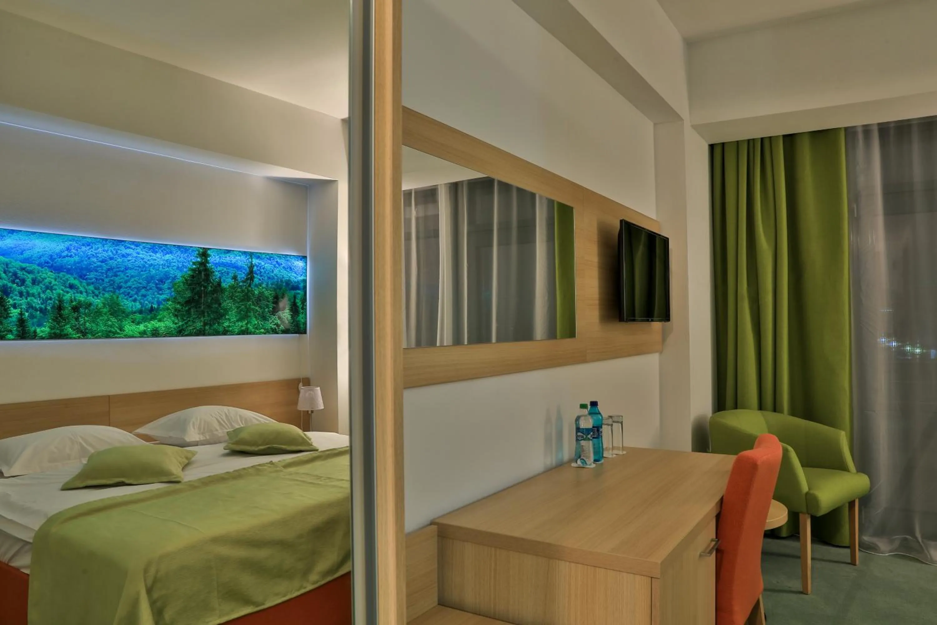 Bed in Complex Silva