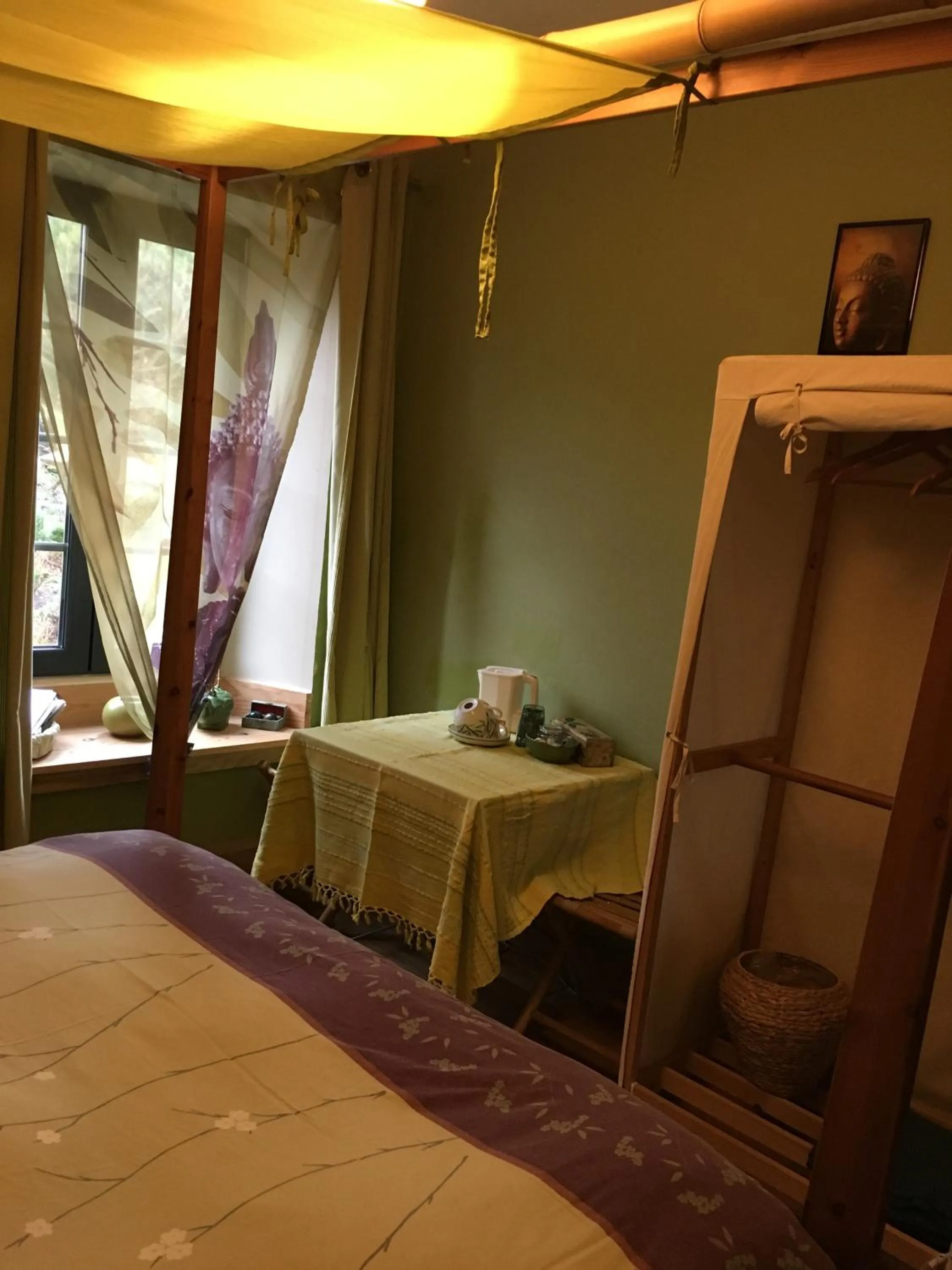 Bed in l'émiline