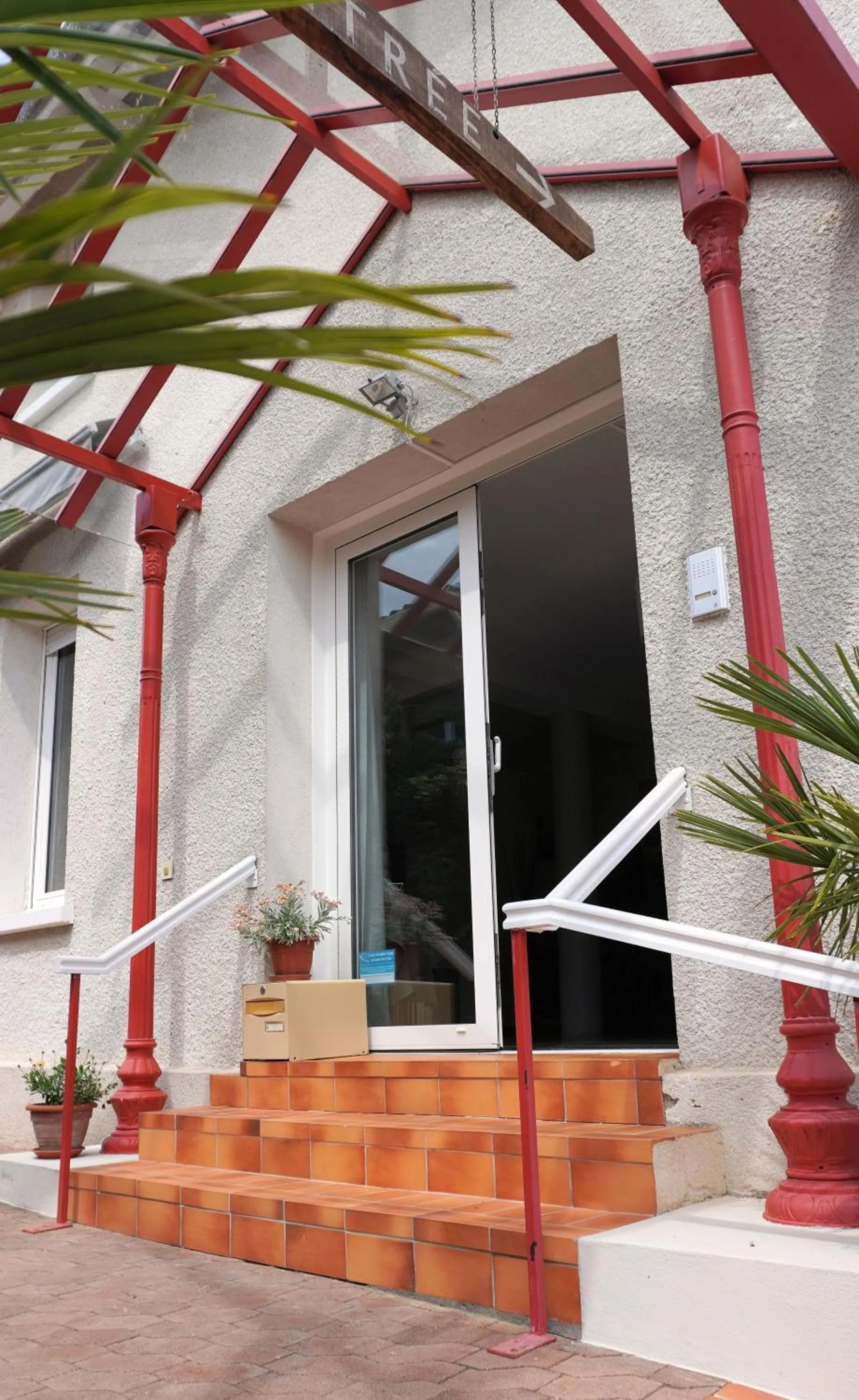 Property building in Aubergade