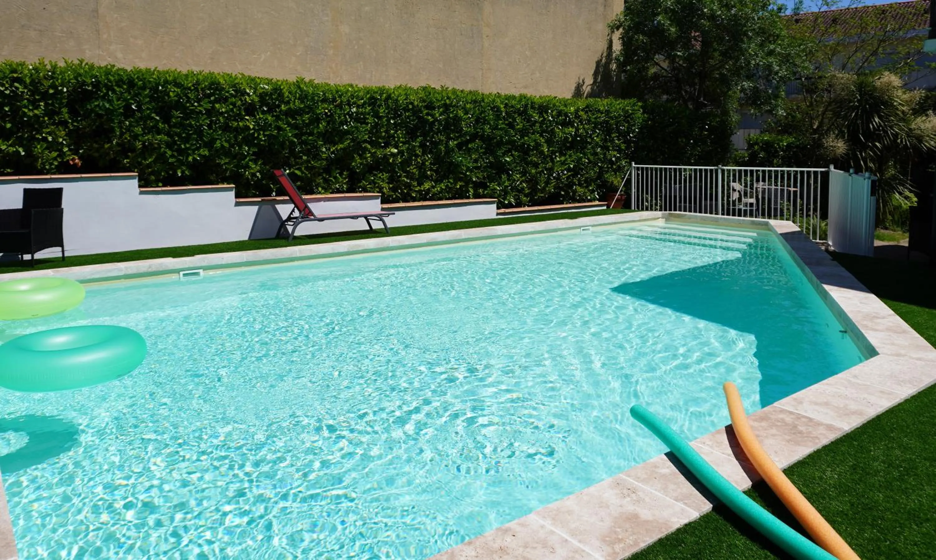 Swimming pool in Aubergade