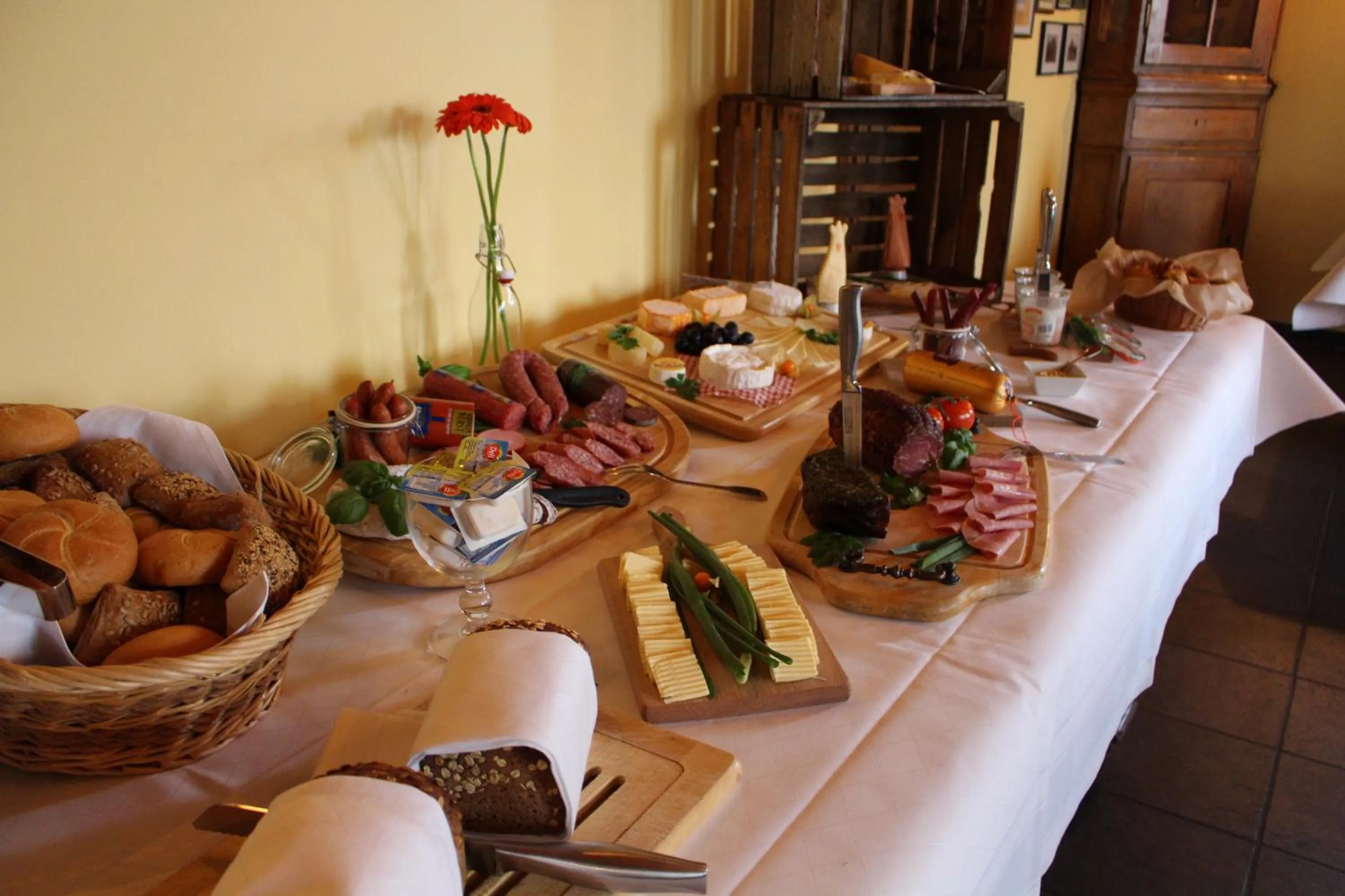 Food and drinks in Landhaus Göddertzhof