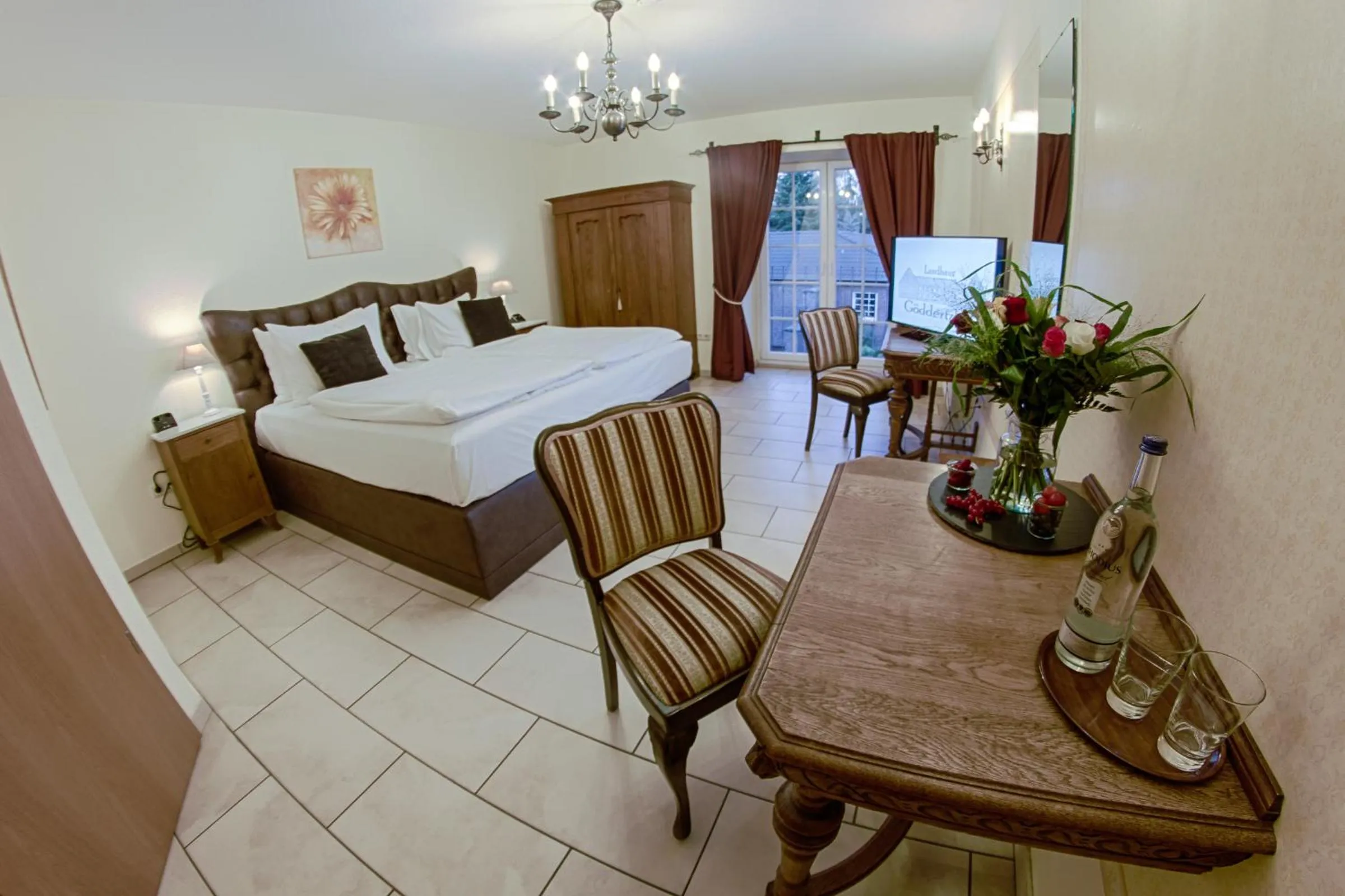 Photo of the whole room, Bed in Landhaus Göddertzhof