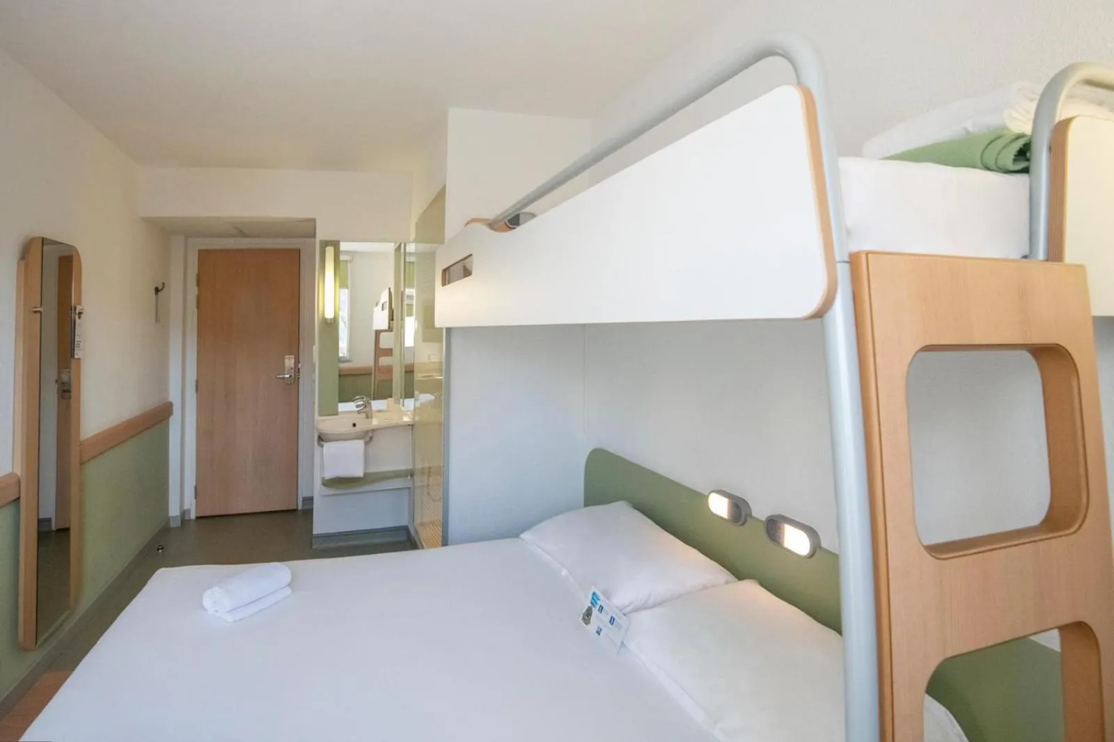 Bedroom, Bed in ibis budget Ajaccio