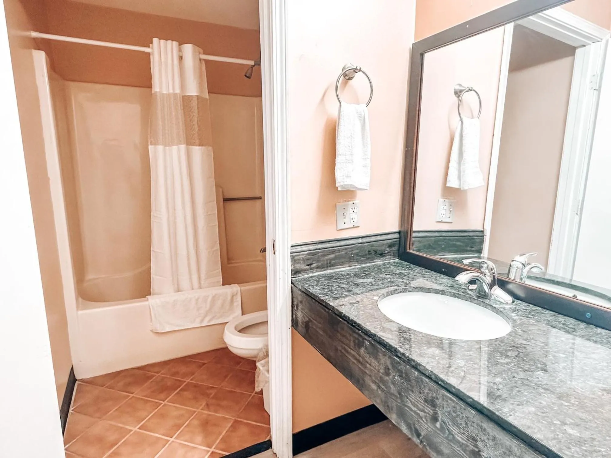 Bathroom in Laker Inn