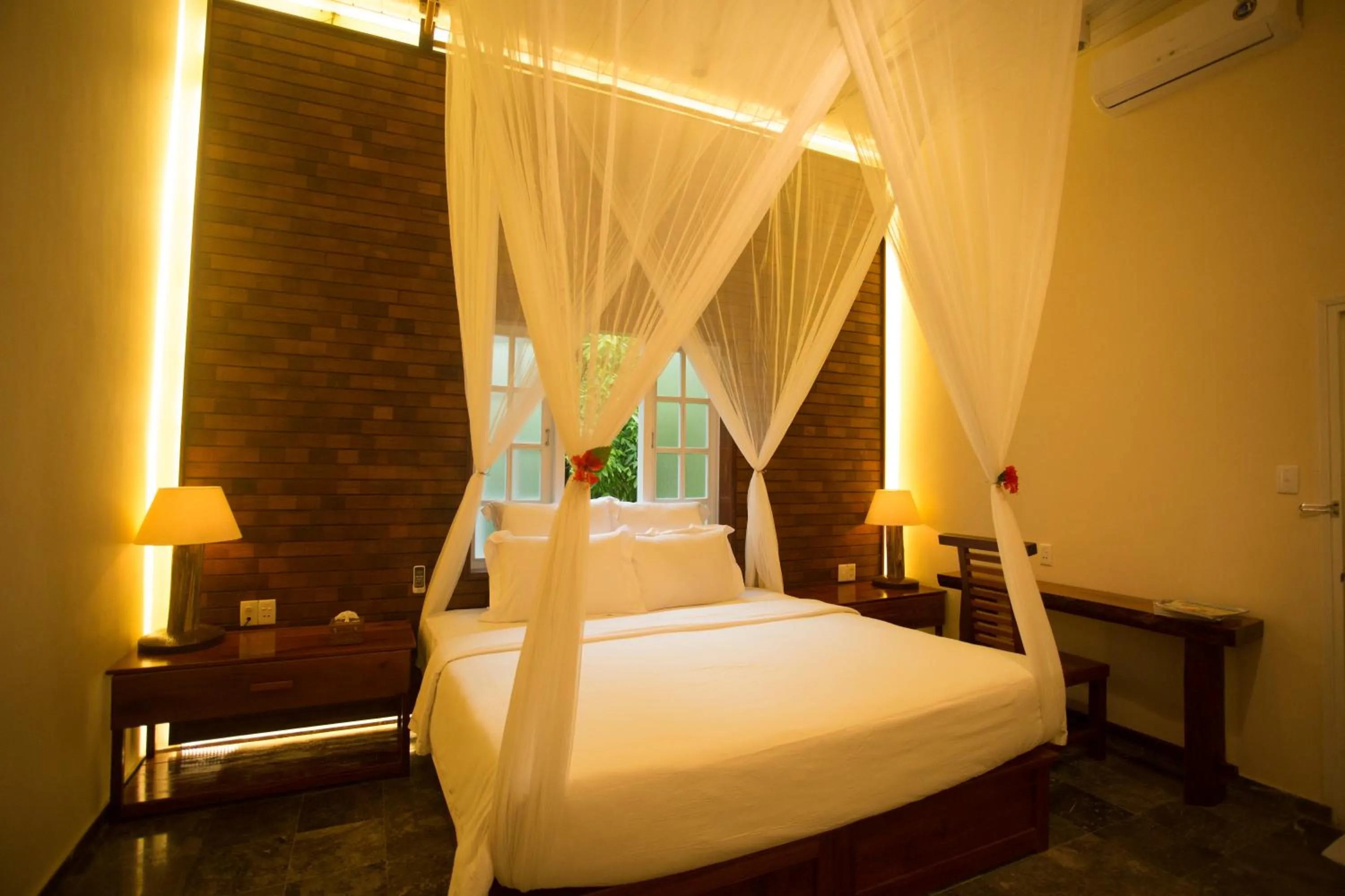 Bed in The Trang Villas