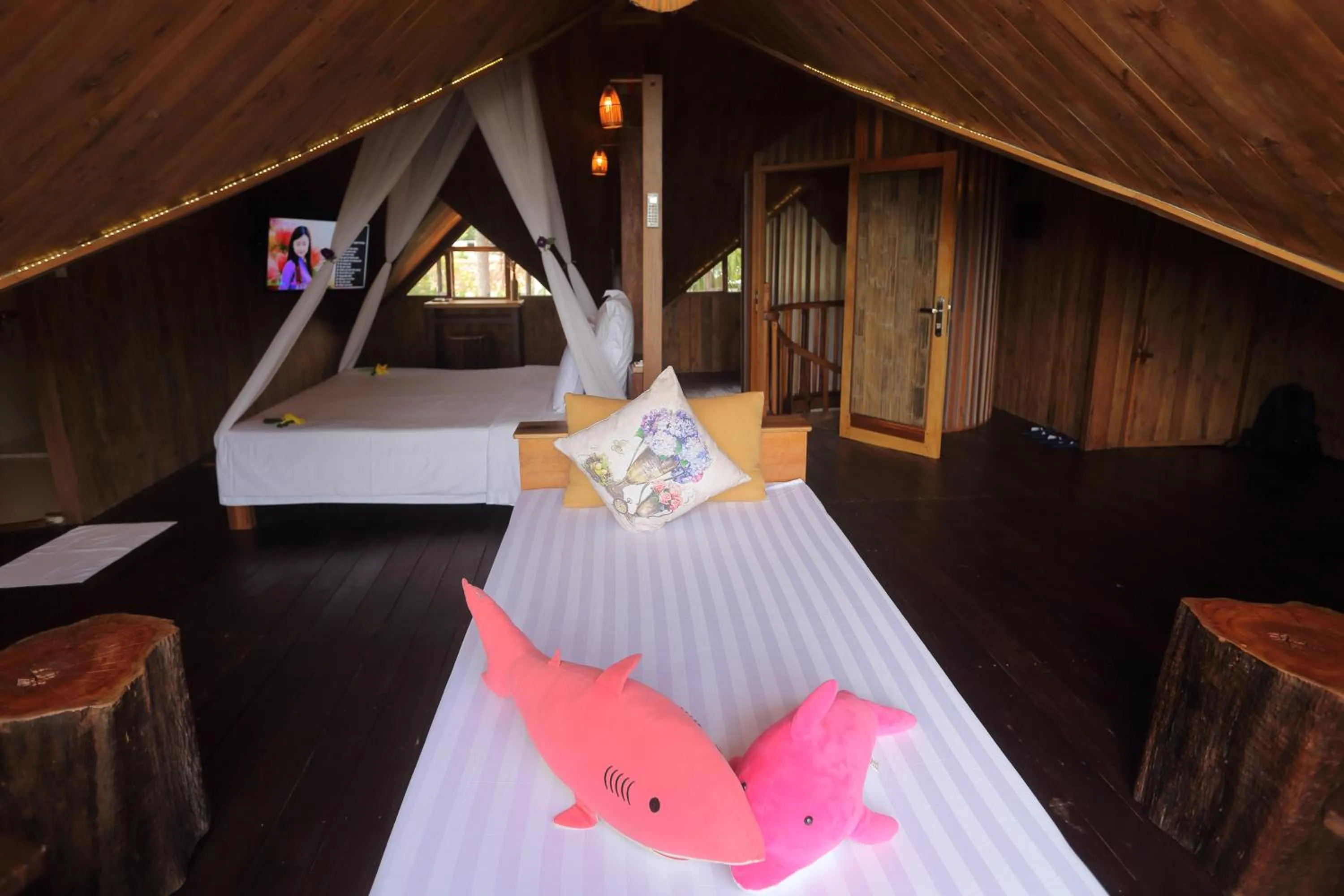 Bed in The Trang Villas