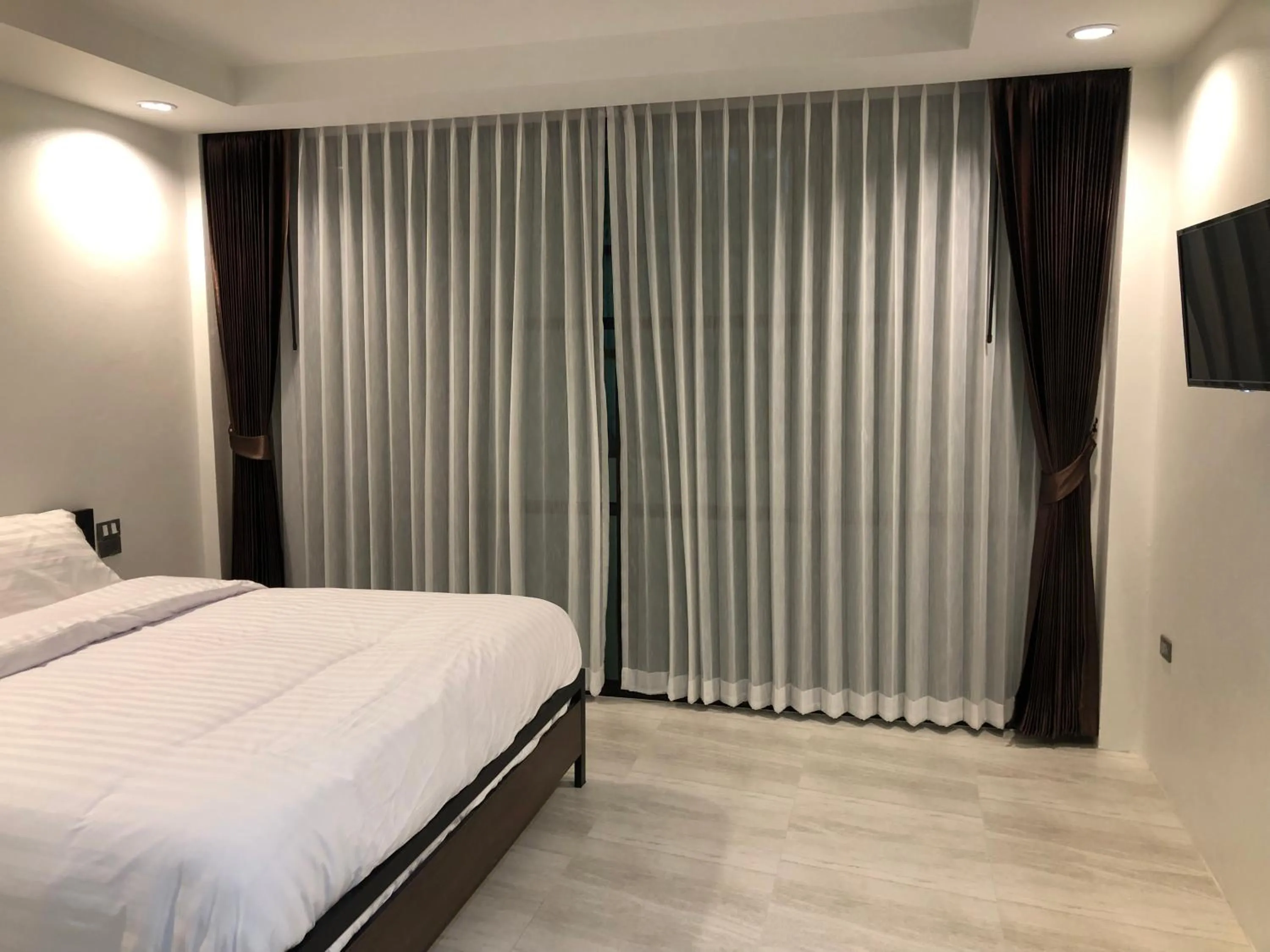 Bed in Richmond Nan Hotel