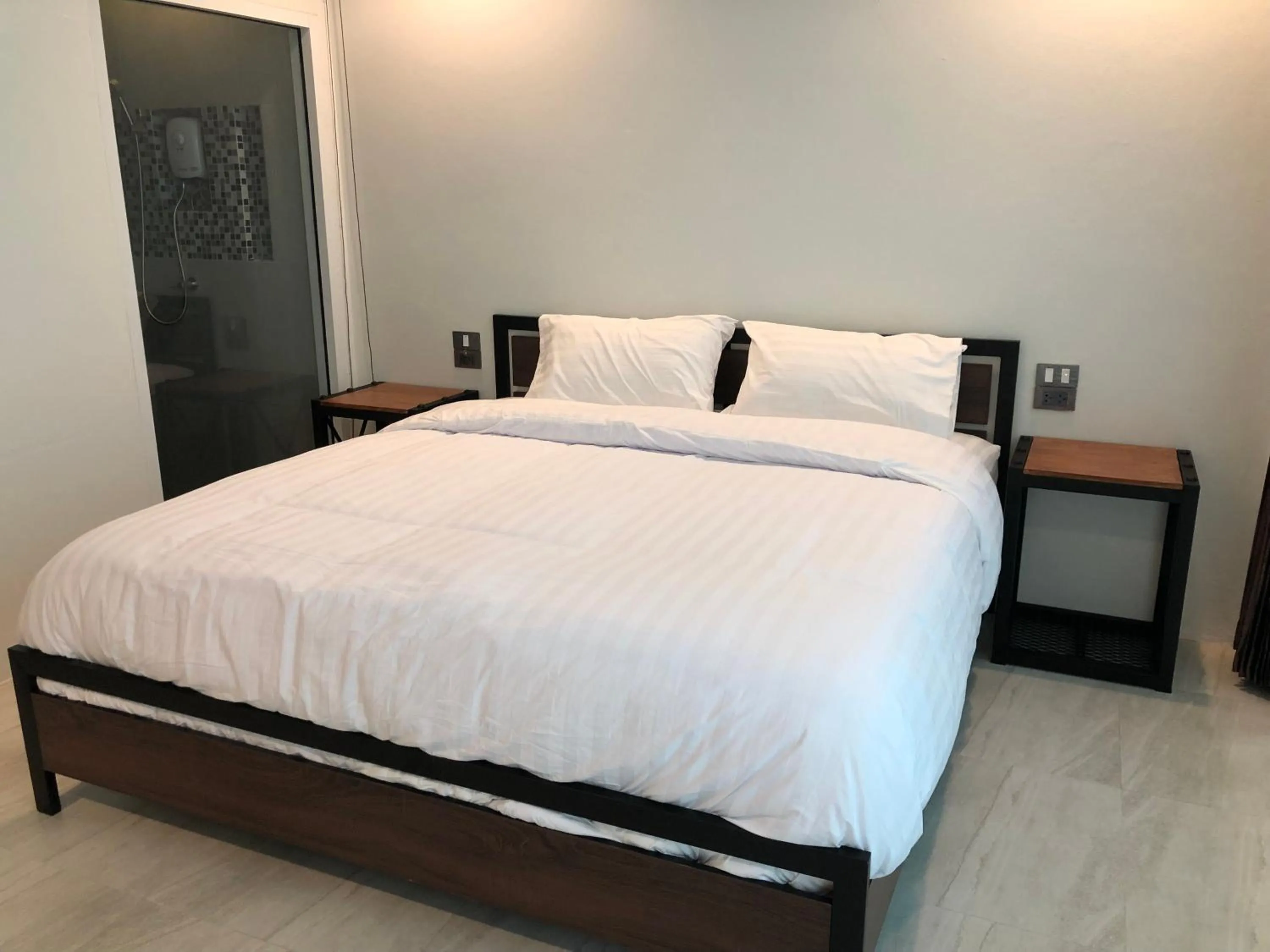 Bed in Richmond Nan Hotel