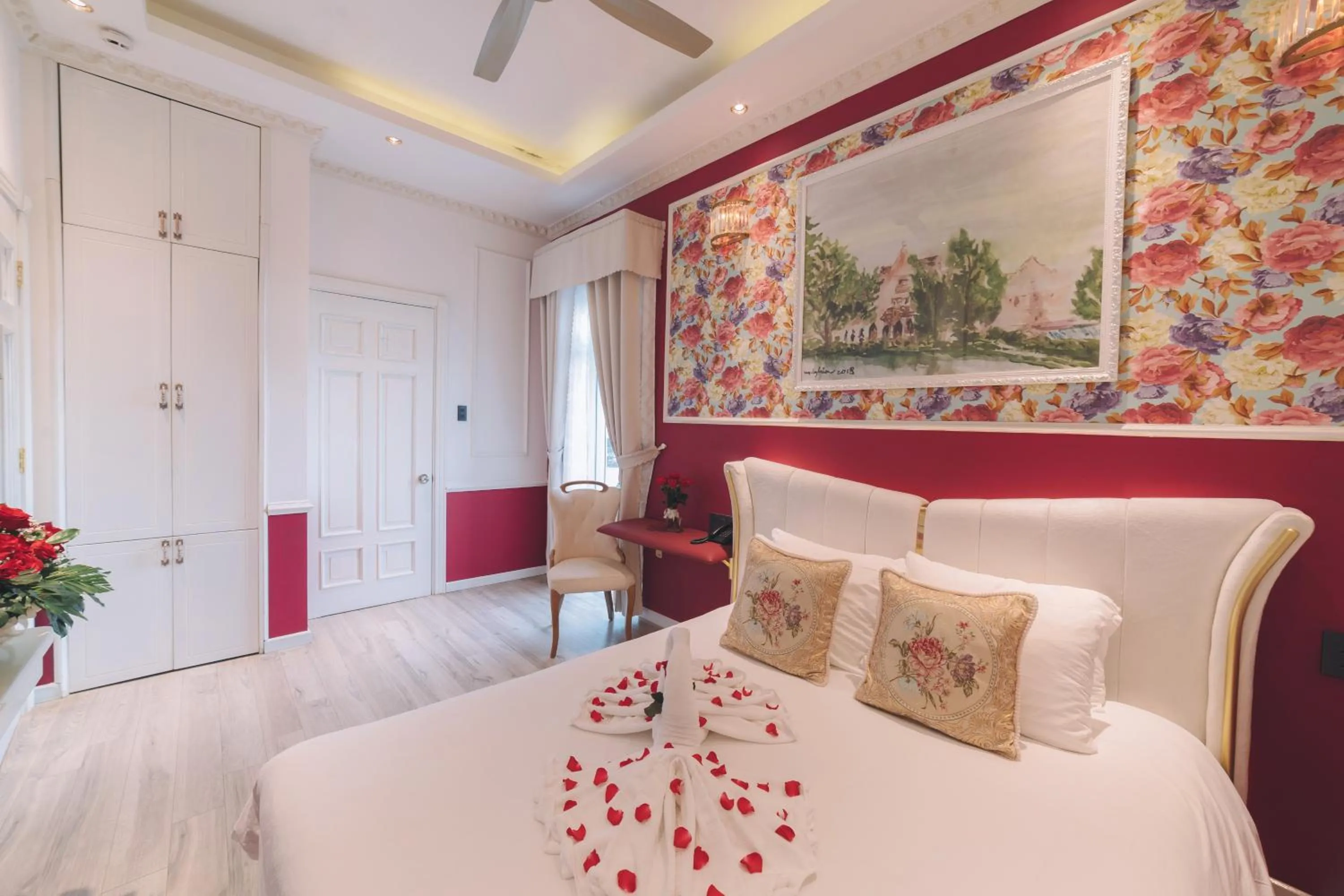 Bed in Dalat Boutique Hotel