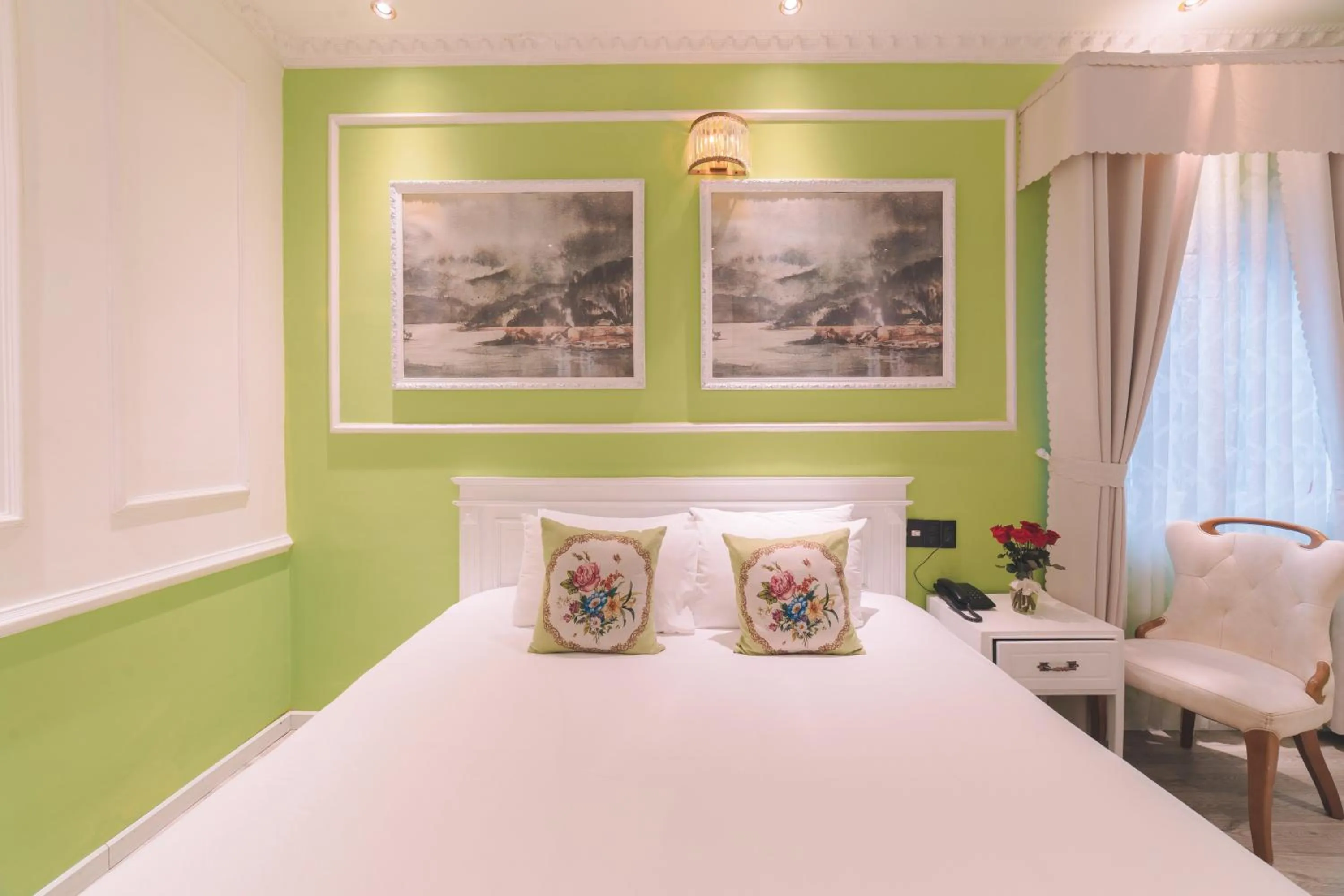 Bed in Dalat Boutique Hotel