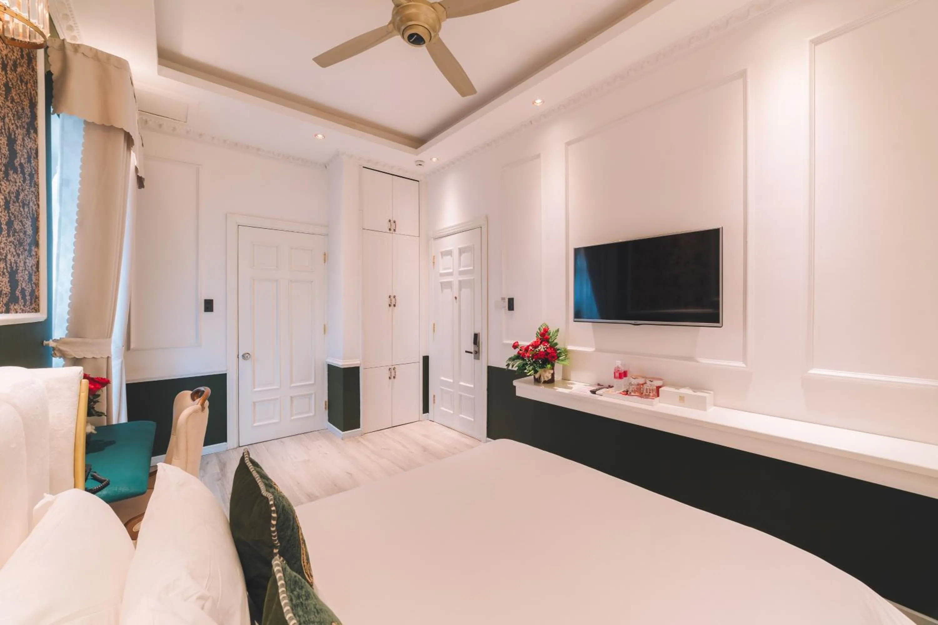 Bed in Dalat Boutique Hotel