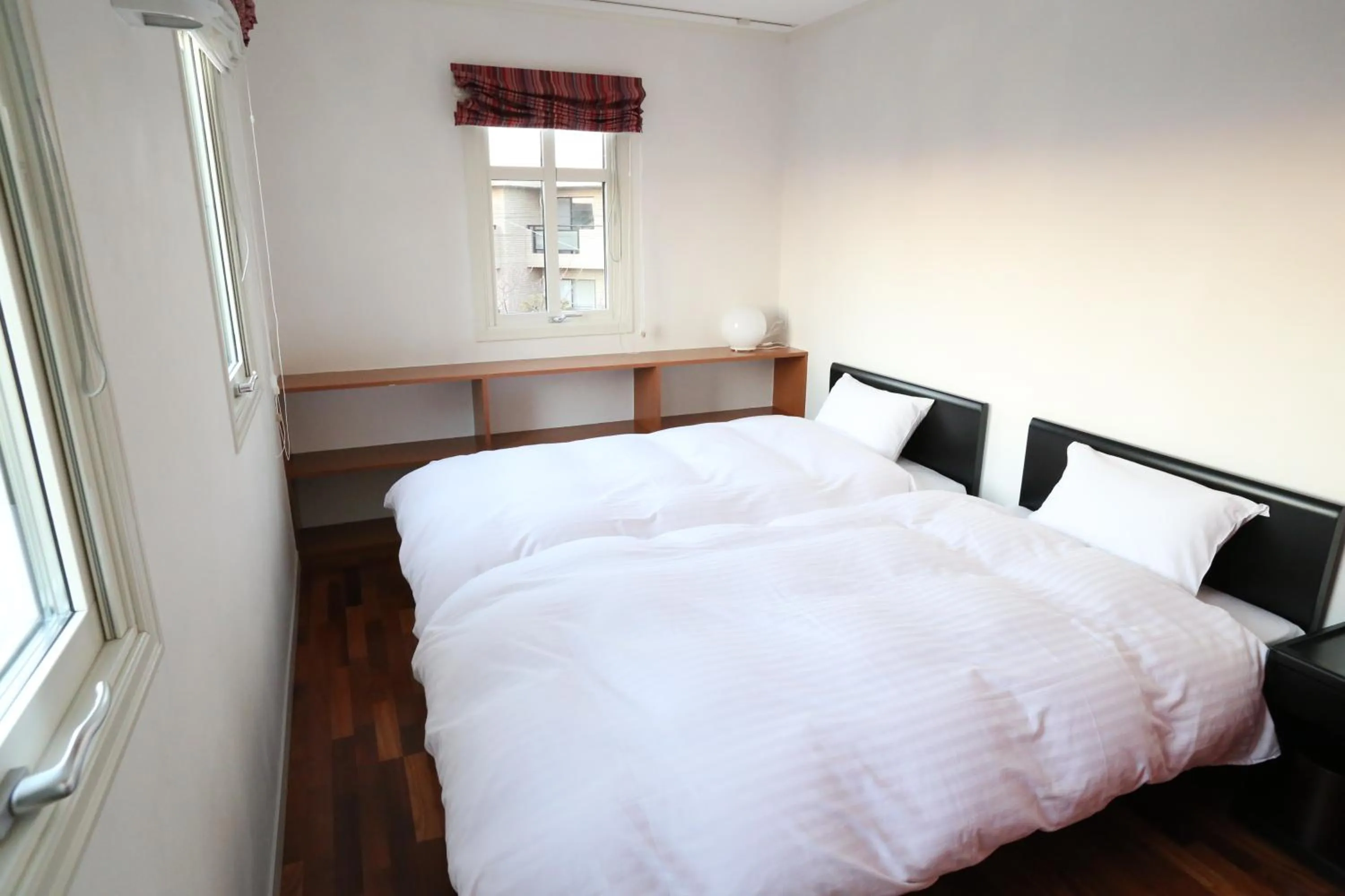 Bedroom, Bed in Tabinoteitaku Kamakura Yuigahama -Homann Concept-