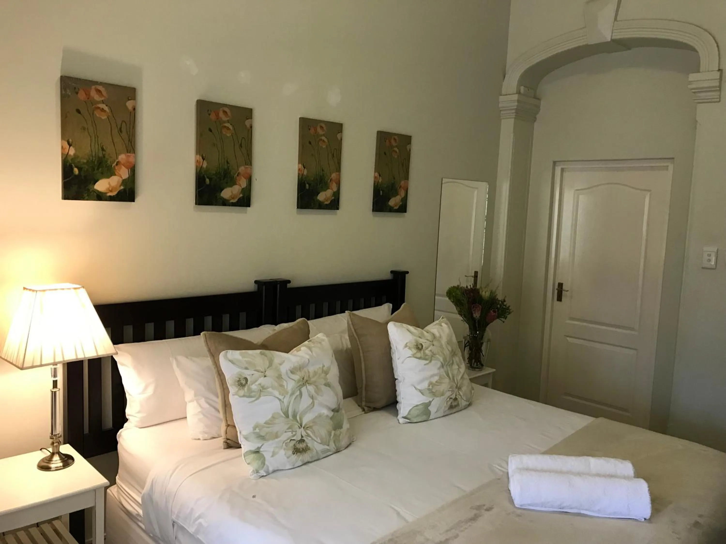 Bed in Bishops GuestHouse