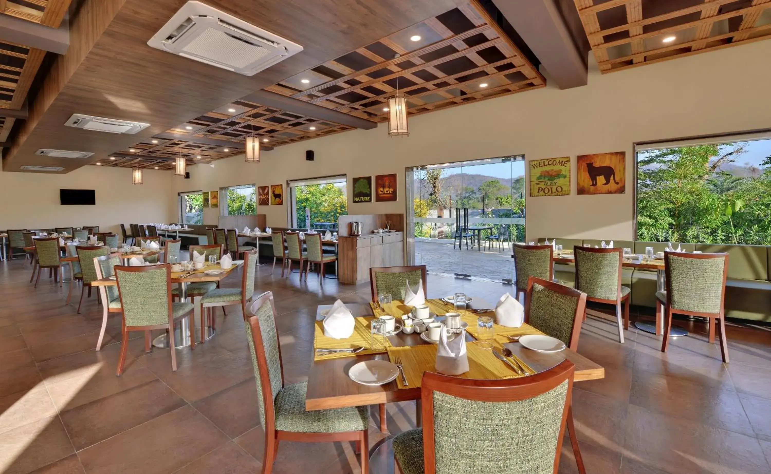 Restaurant/places to eat in The Fern Sattva Resort - Polo Forest Restaurant/places to eat in The Fern Sattva Resort - Polo Forest