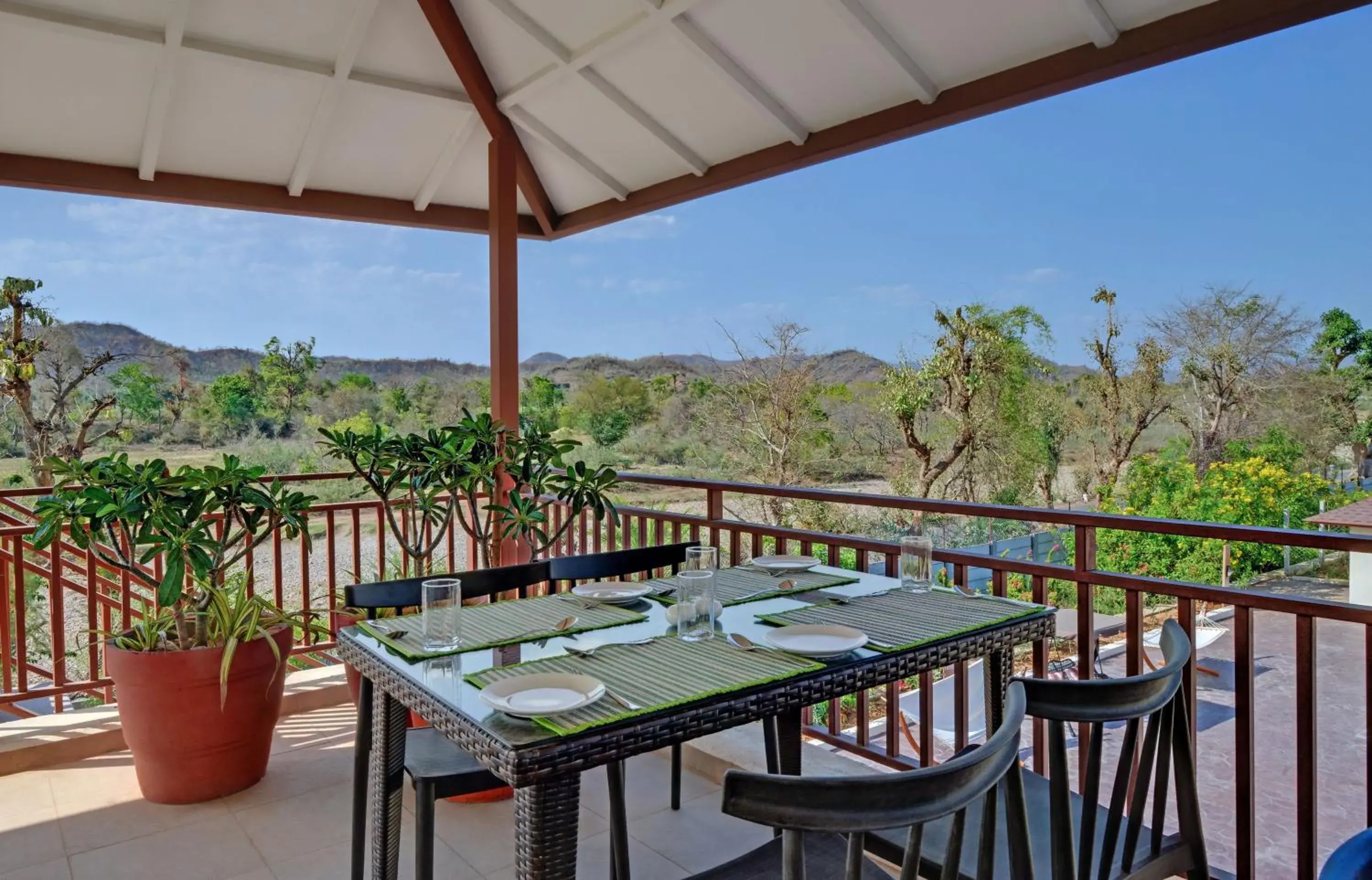 Restaurant/places to eat in The Fern Sattva Resort - Polo Forest Restaurant/places to eat in The Fern Sattva Resort - Polo Forest