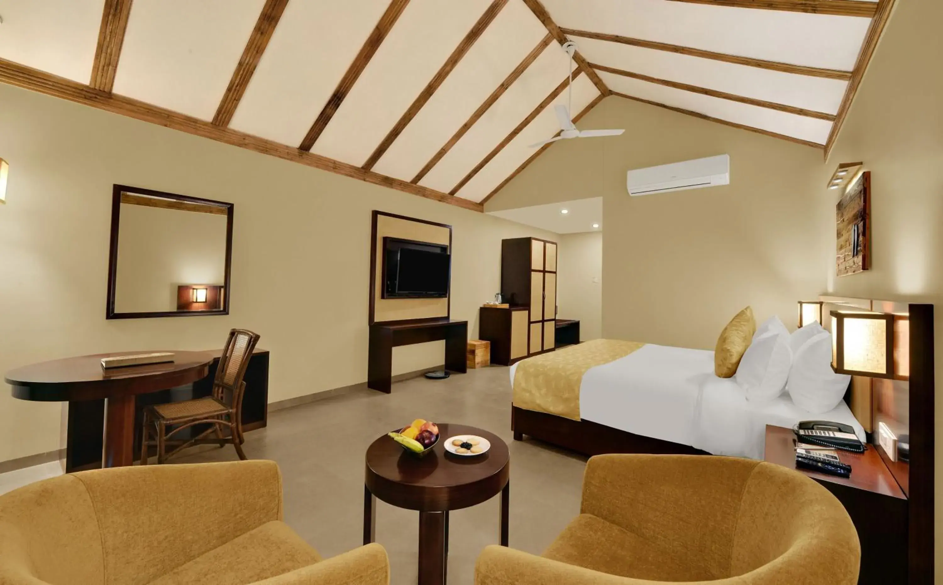 Bedroom, Bed in The Fern Sattva Resort - Polo Forest Bedroom, Bed in The Fern Sattva Resort - Polo Forest