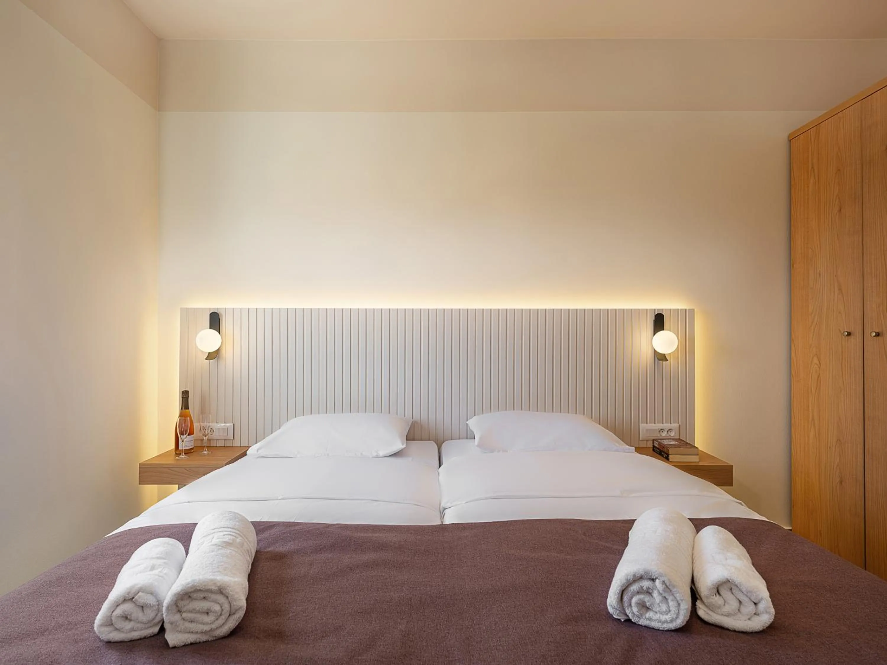 Bed in Kambos Village