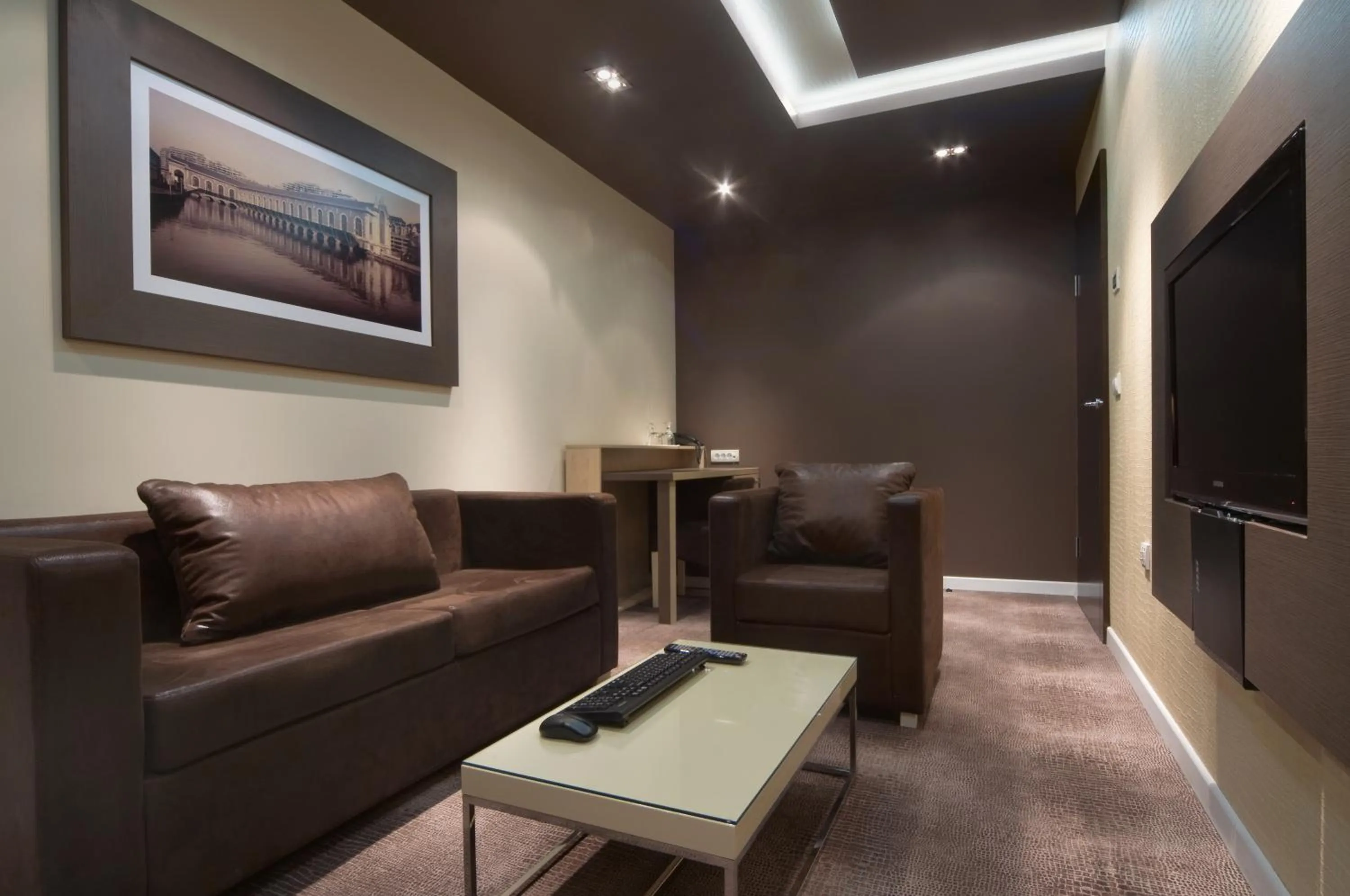 TV and multimedia in Hotel Ženeva Lux