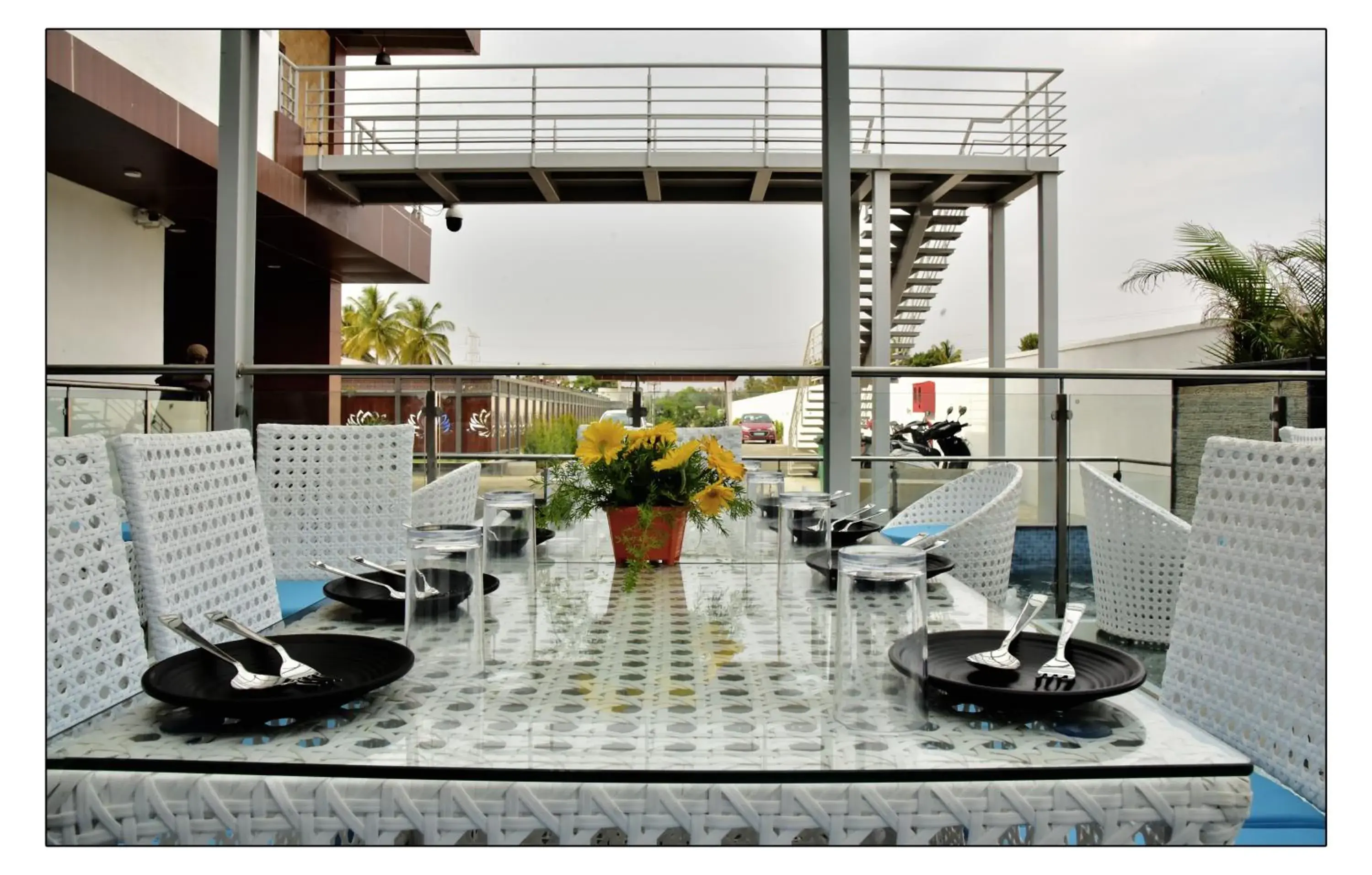Restaurant/places to eat in Royal Lotus View Resotel Restaurant/places to eat in Royal Lotus View Resotel