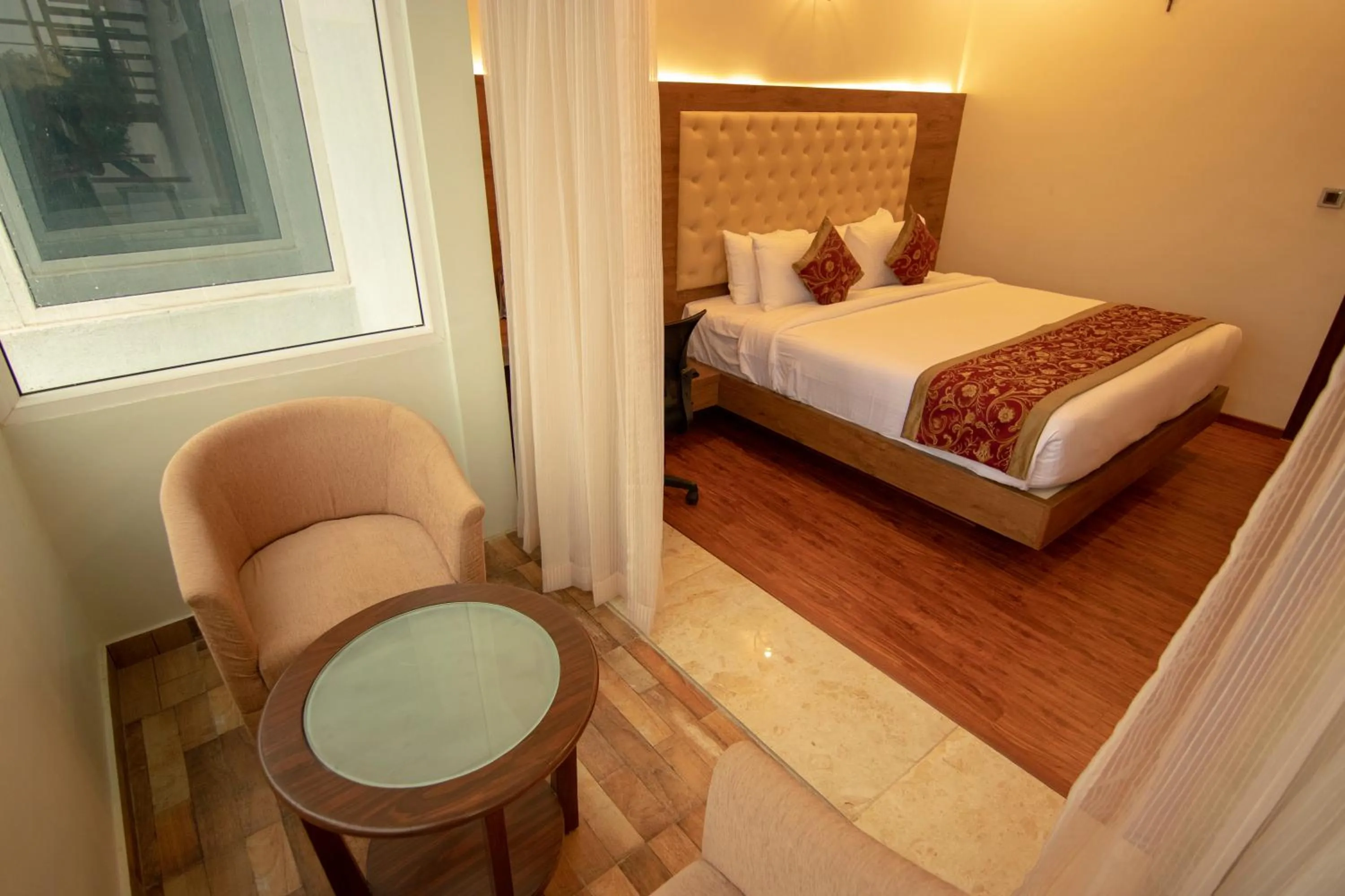 Other, Bed in Royal Lotus View Resotel