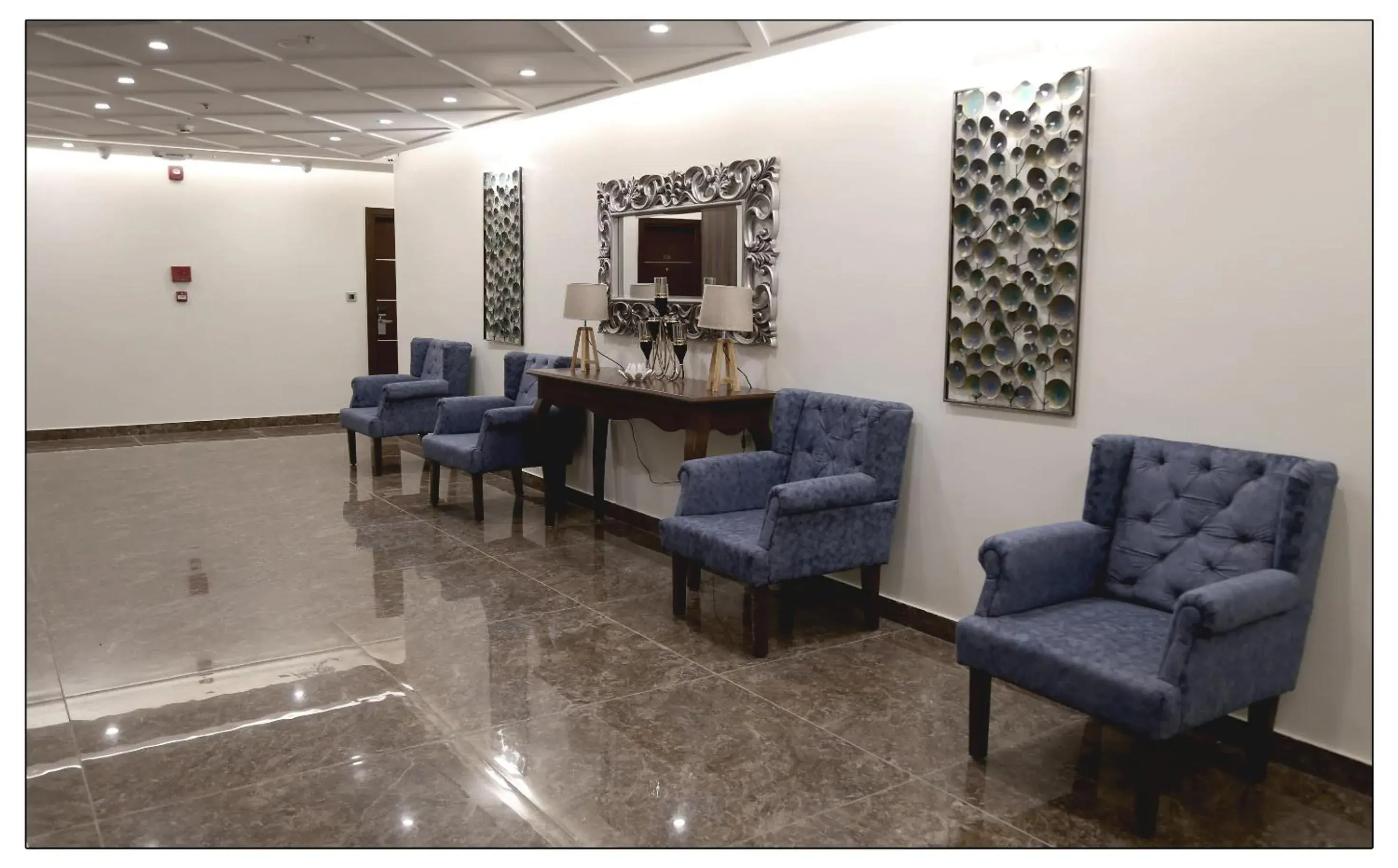 Lounge or bar in Royal Lotus View Resotel Lounge or bar in Royal Lotus View Resotel