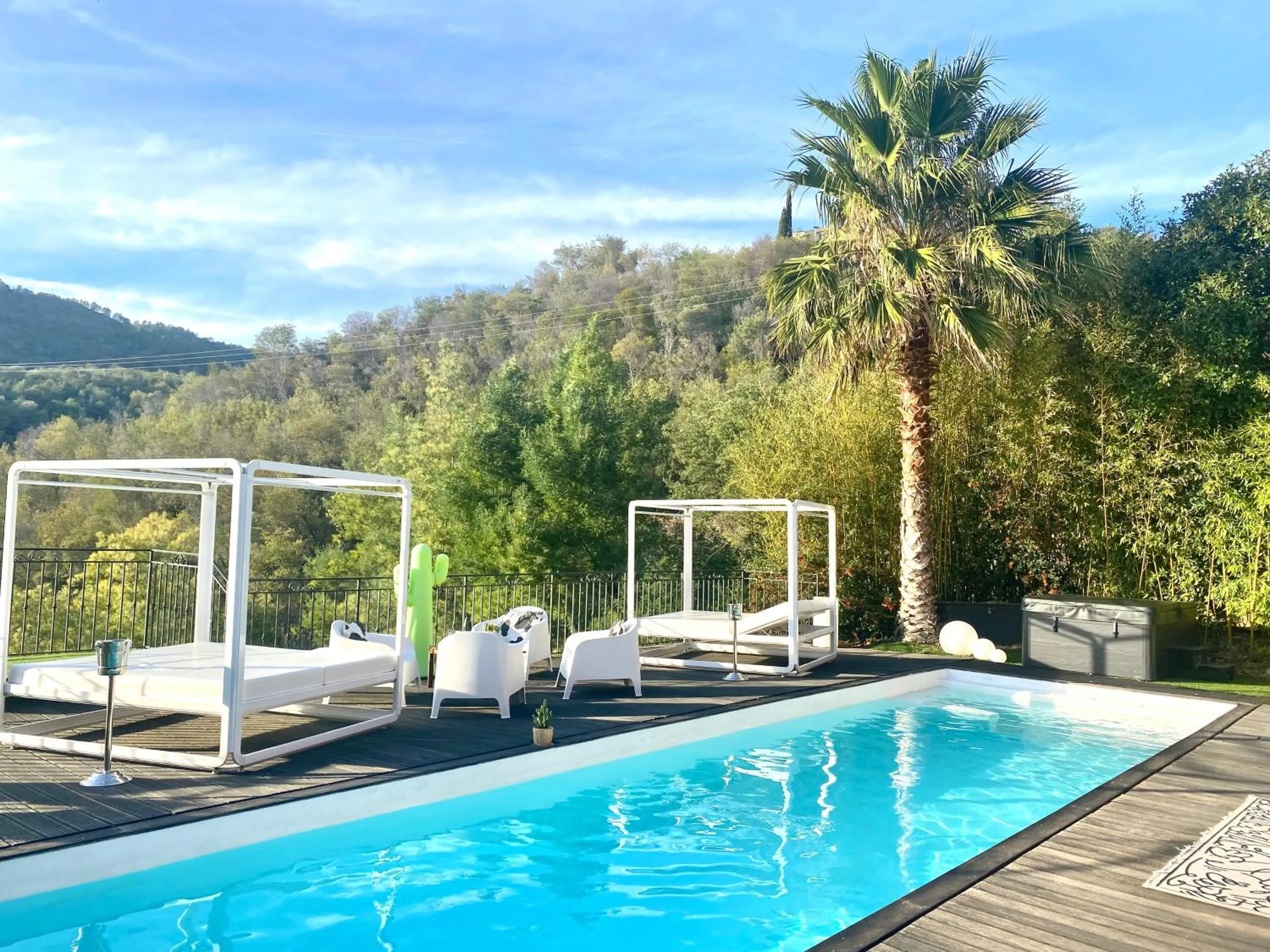 VILLA COLINA Cannes Mandelieu