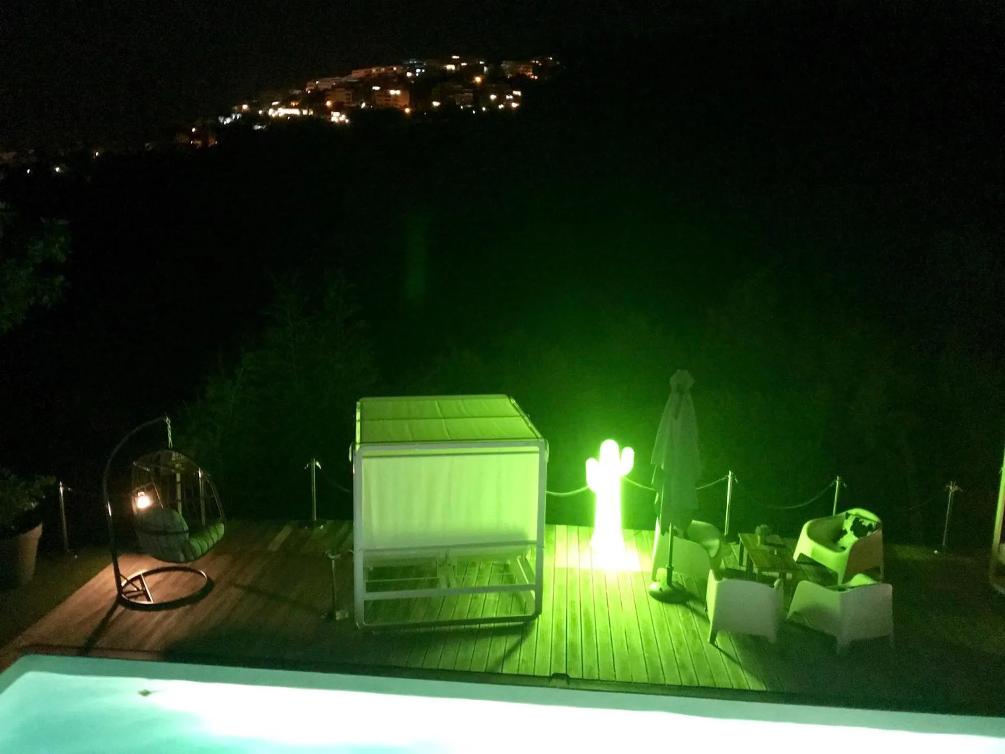 Night in VILLA COLINA Cannes Mandelieu