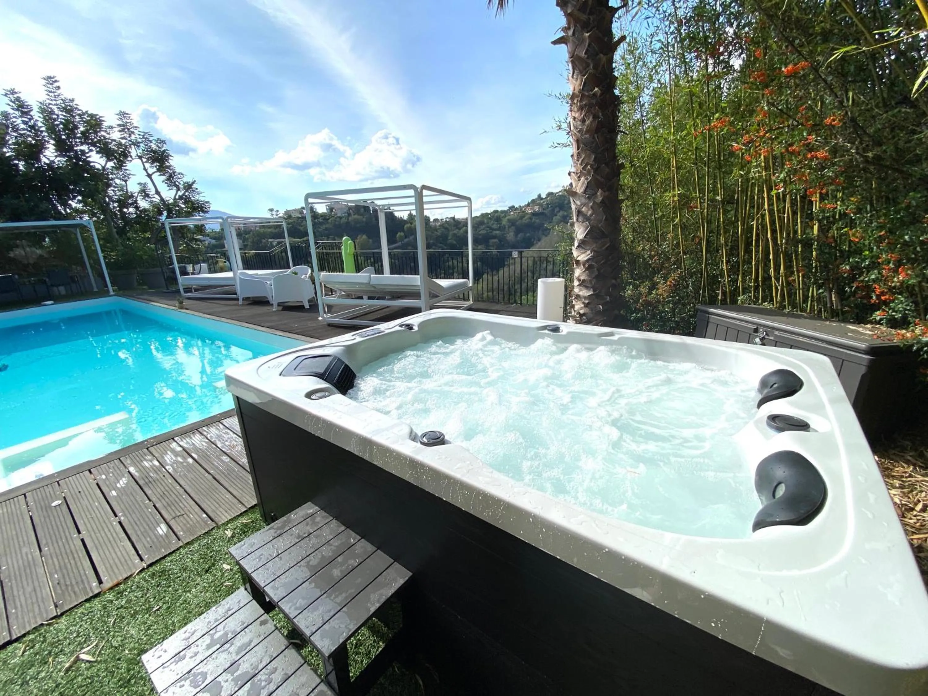 VILLA COLINA Cannes Mandelieu