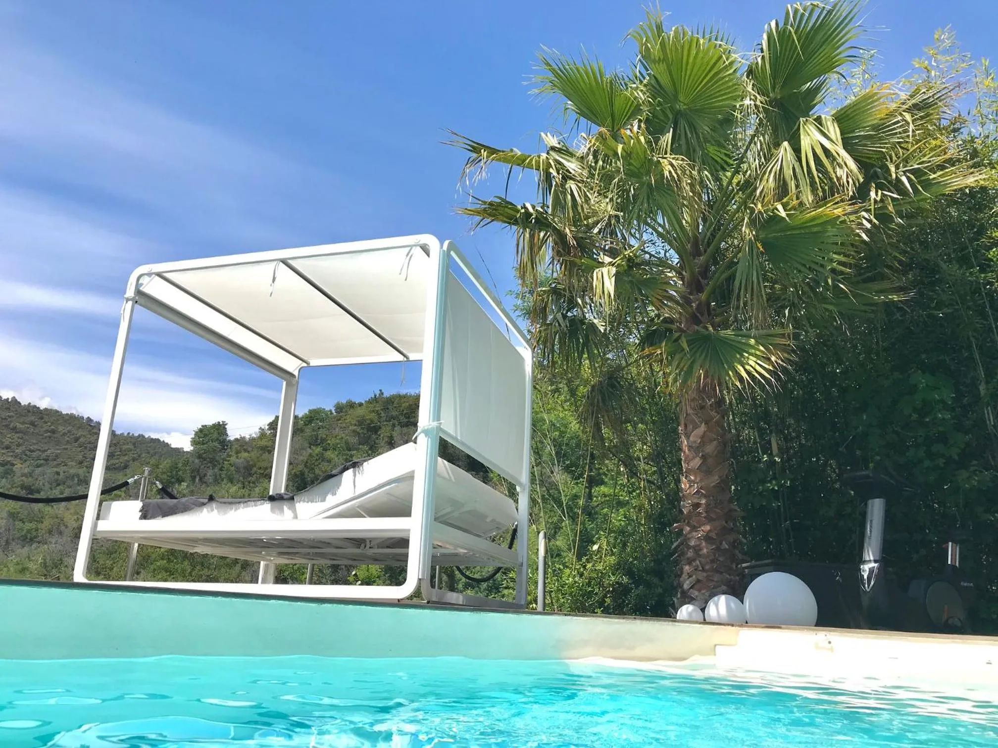 Balcony/Terrace in VILLA COLINA Cannes Mandelieu