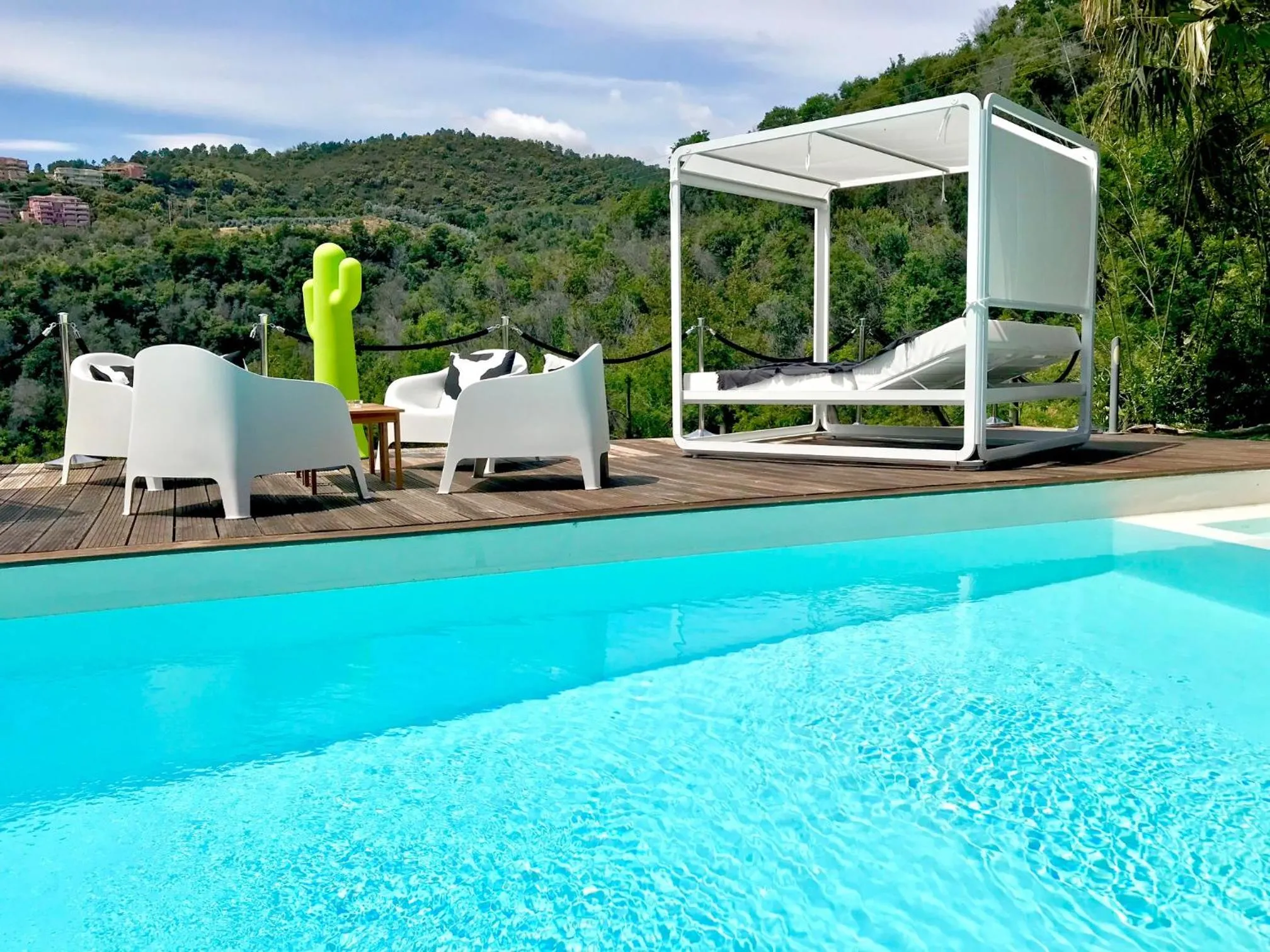 Swimming pool in VILLA COLINA Cannes Mandelieu