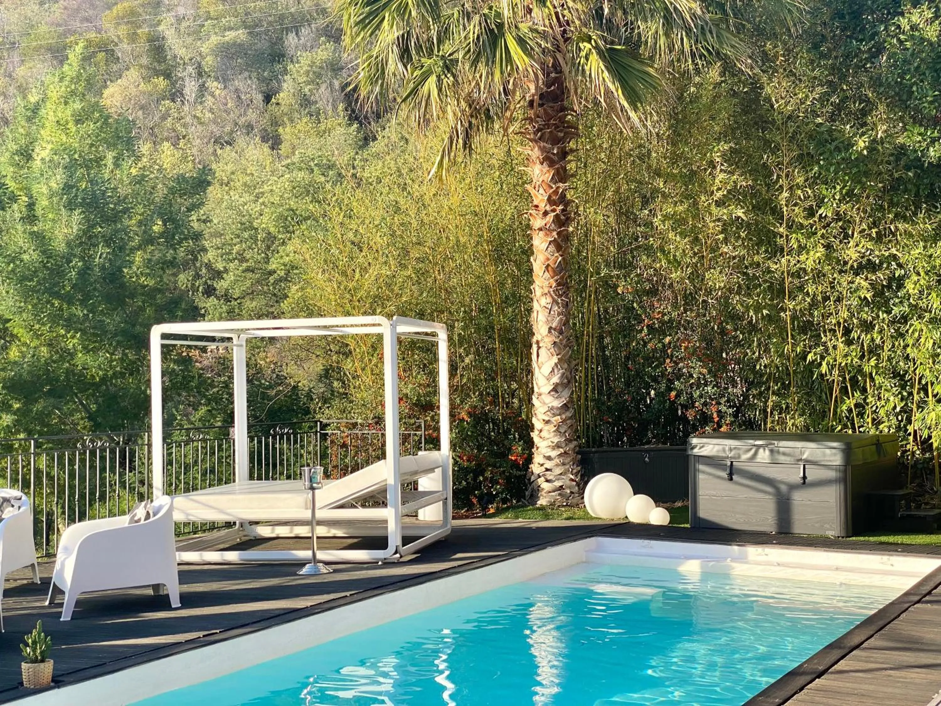 VILLA COLINA Cannes Mandelieu