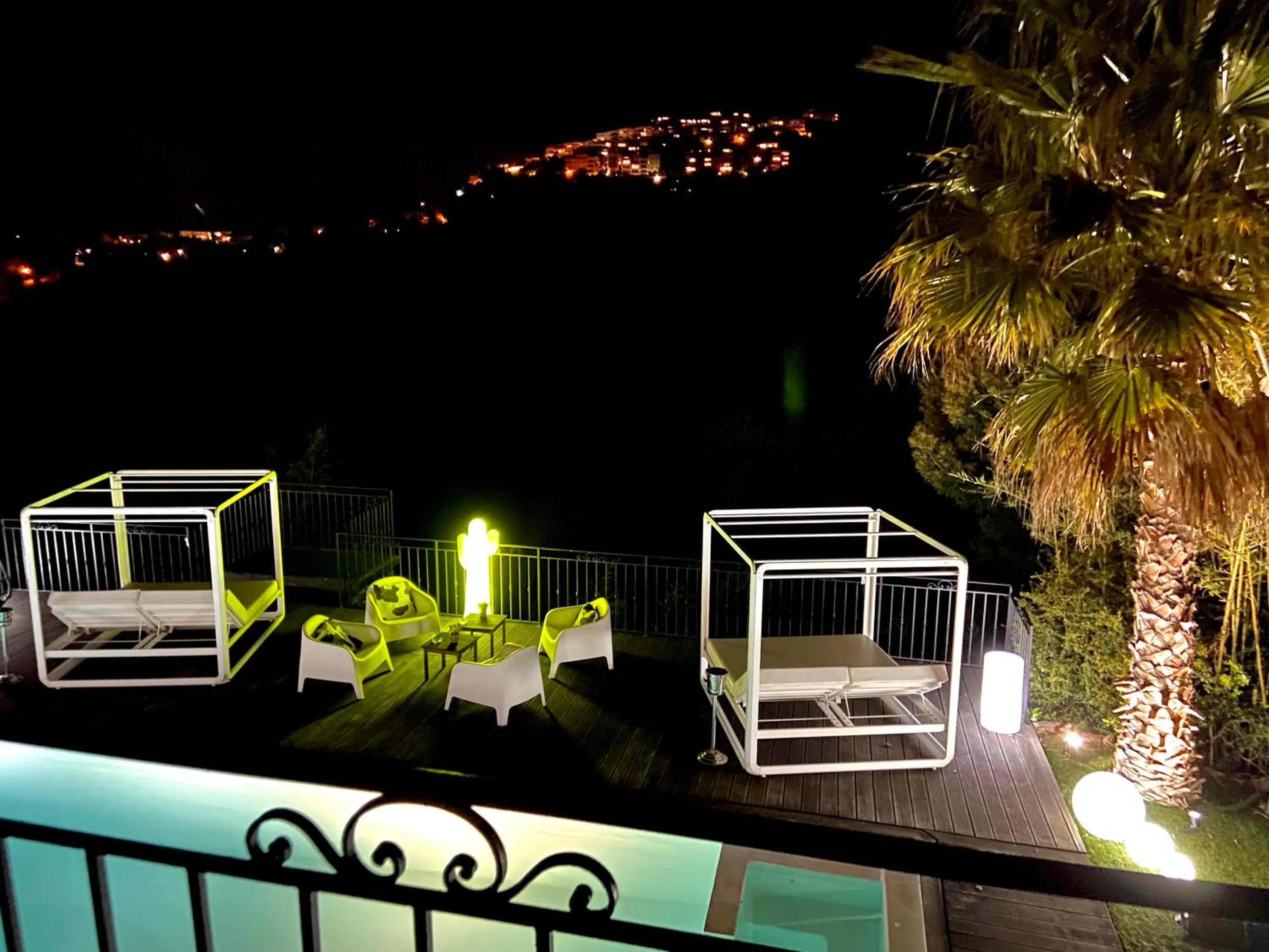 VILLA COLINA Cannes Mandelieu