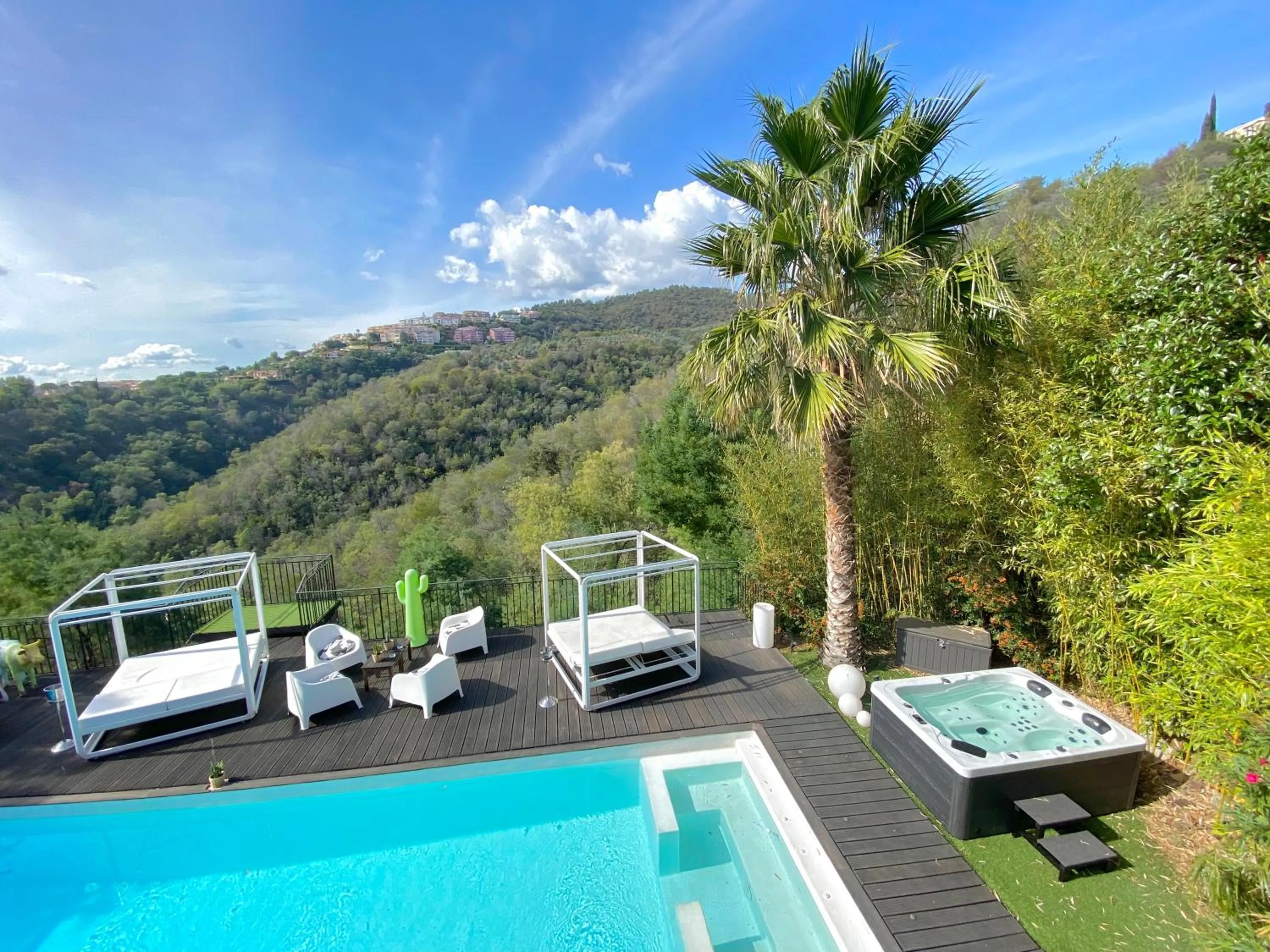 VILLA COLINA Cannes Mandelieu
