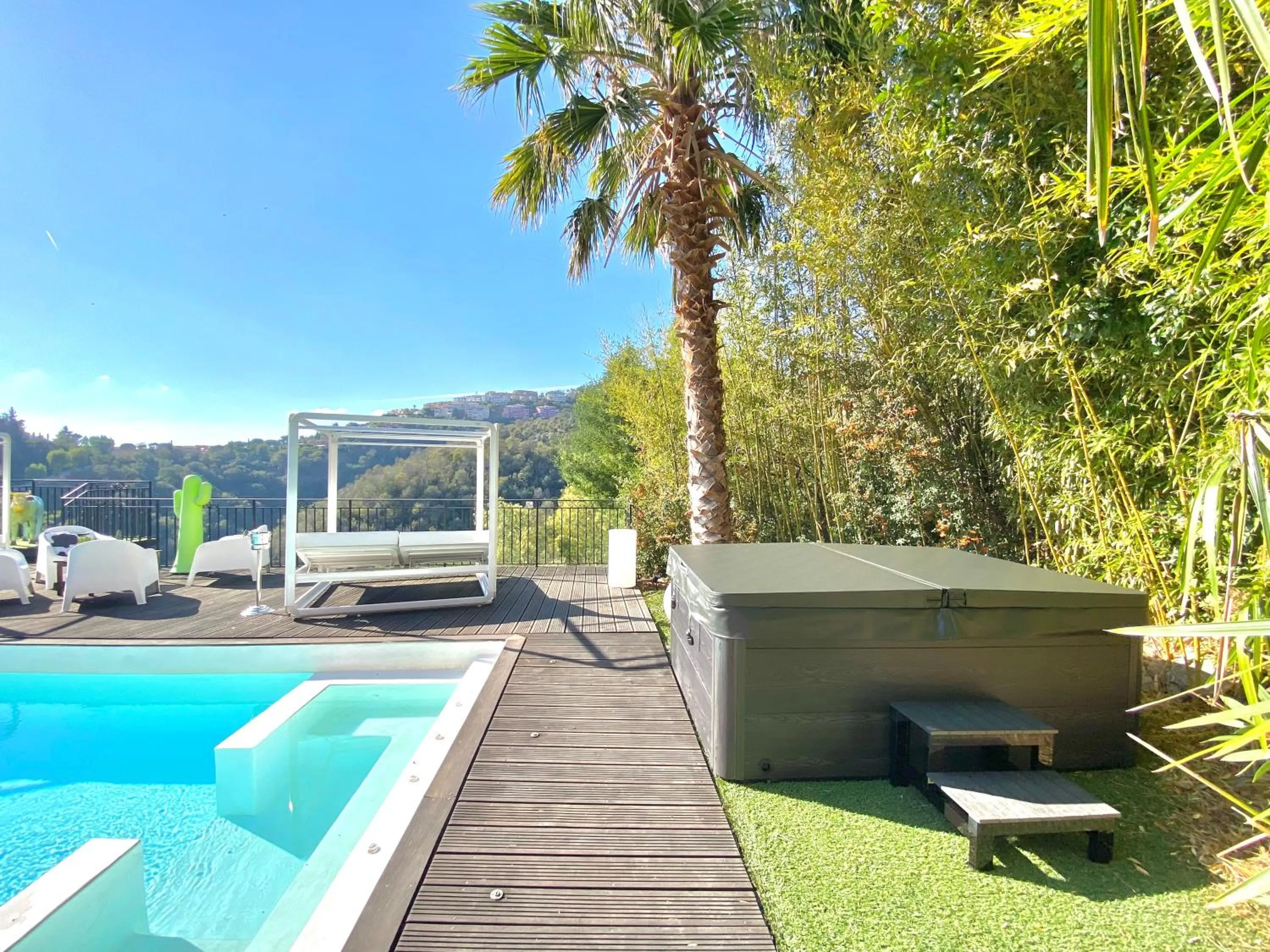 VILLA COLINA Cannes Mandelieu