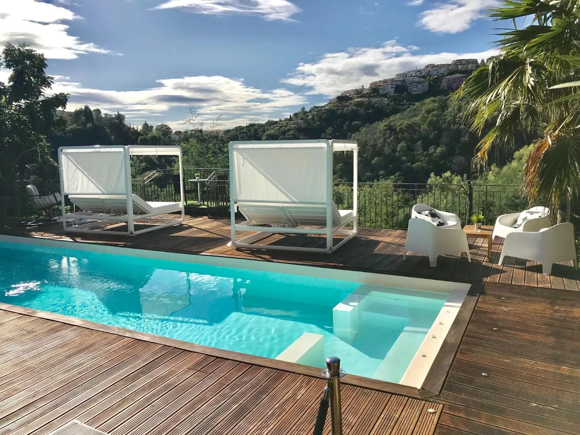 Swimming pool in VILLA COLINA Cannes Mandelieu