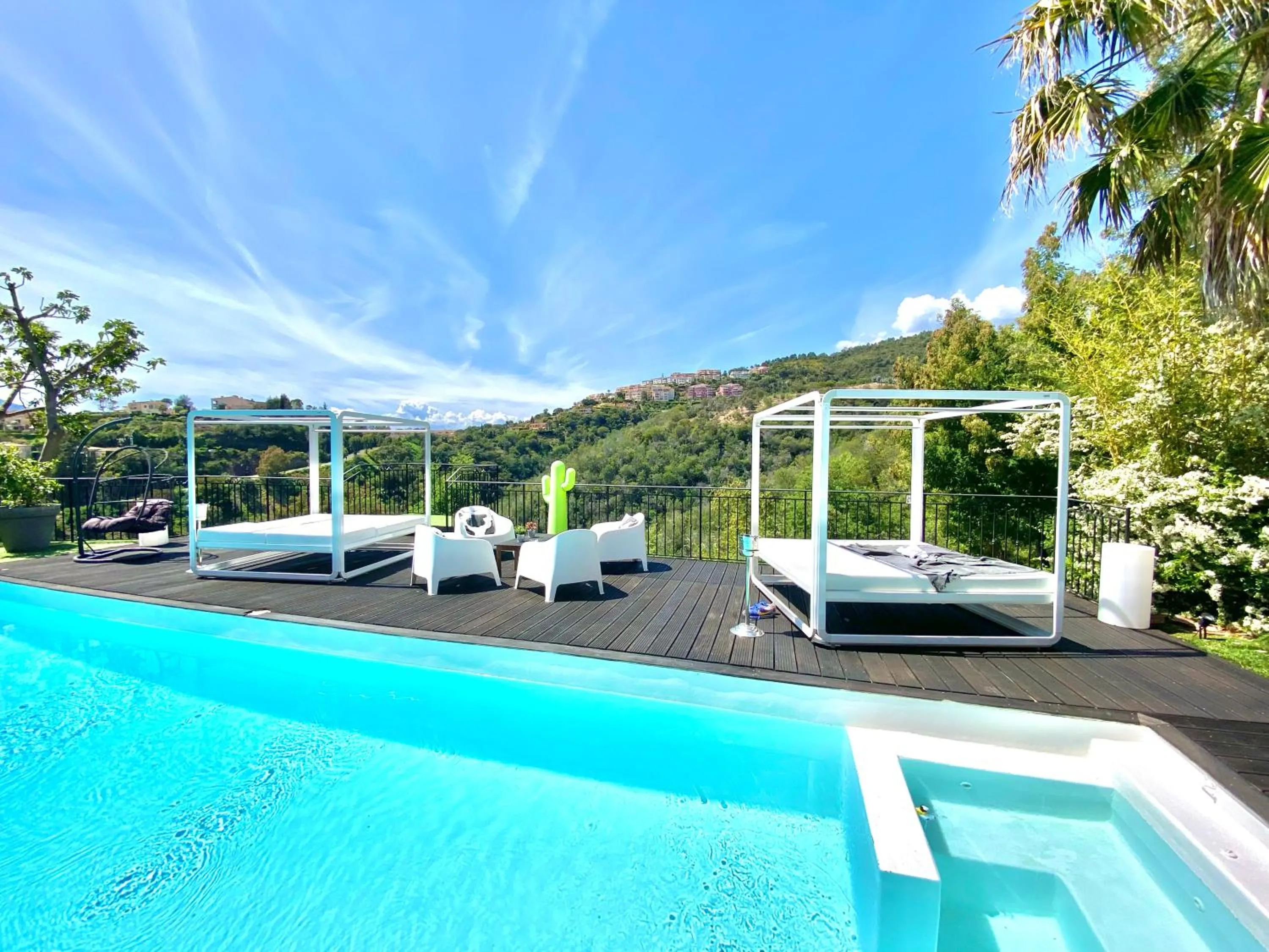VILLA COLINA Cannes Mandelieu
