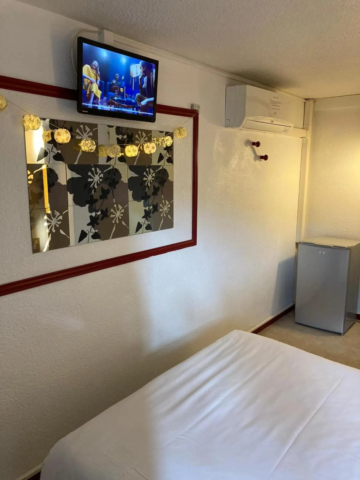 TV and multimedia, Bed in Nouvelle Classe Hotel