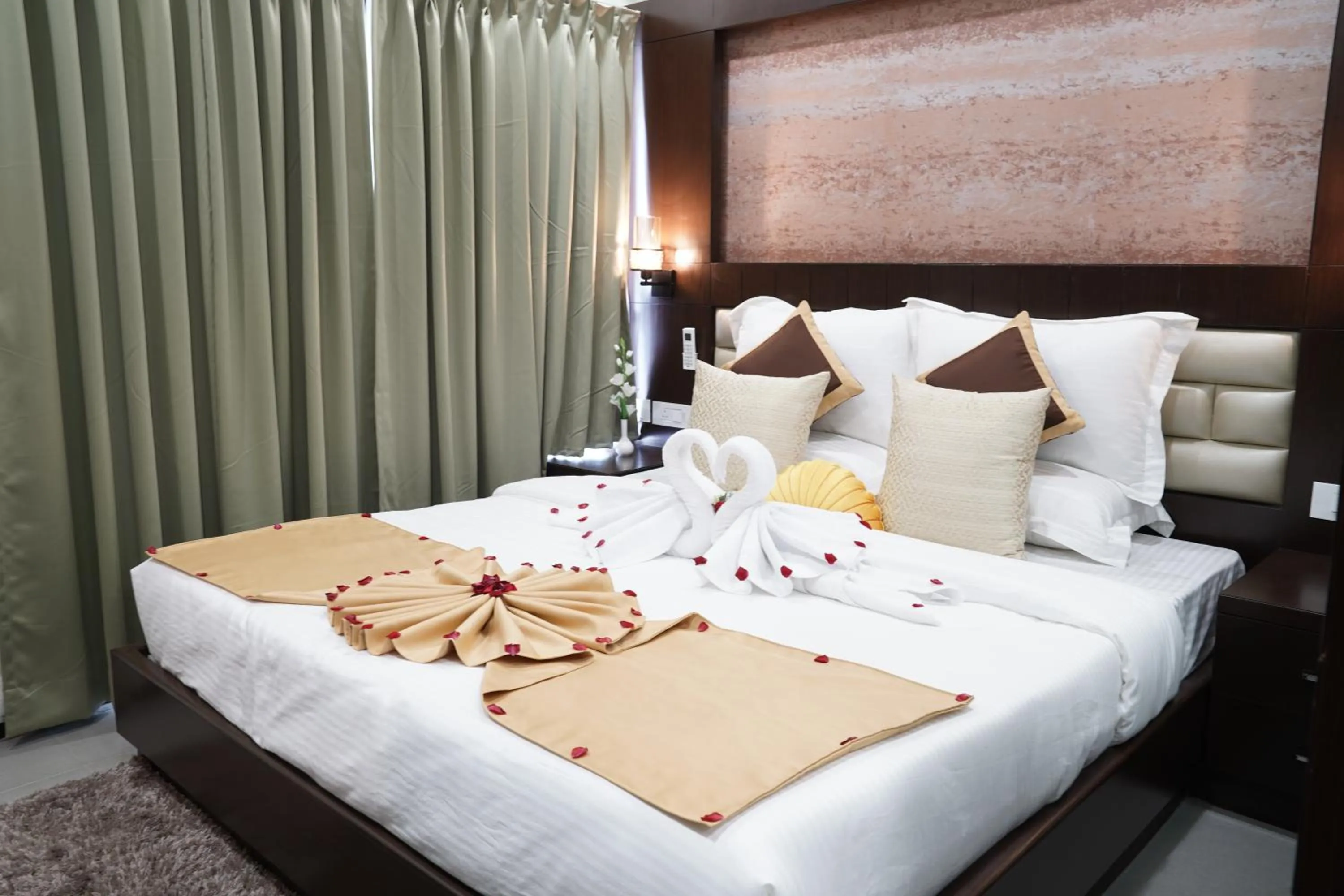 Bed in HOTEL ANNAPURNA