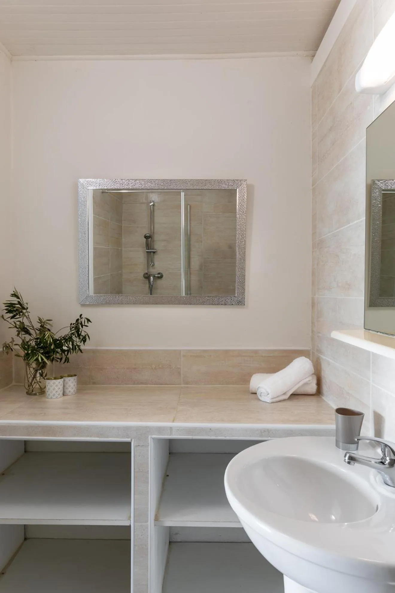 Bathroom in Residence Helios